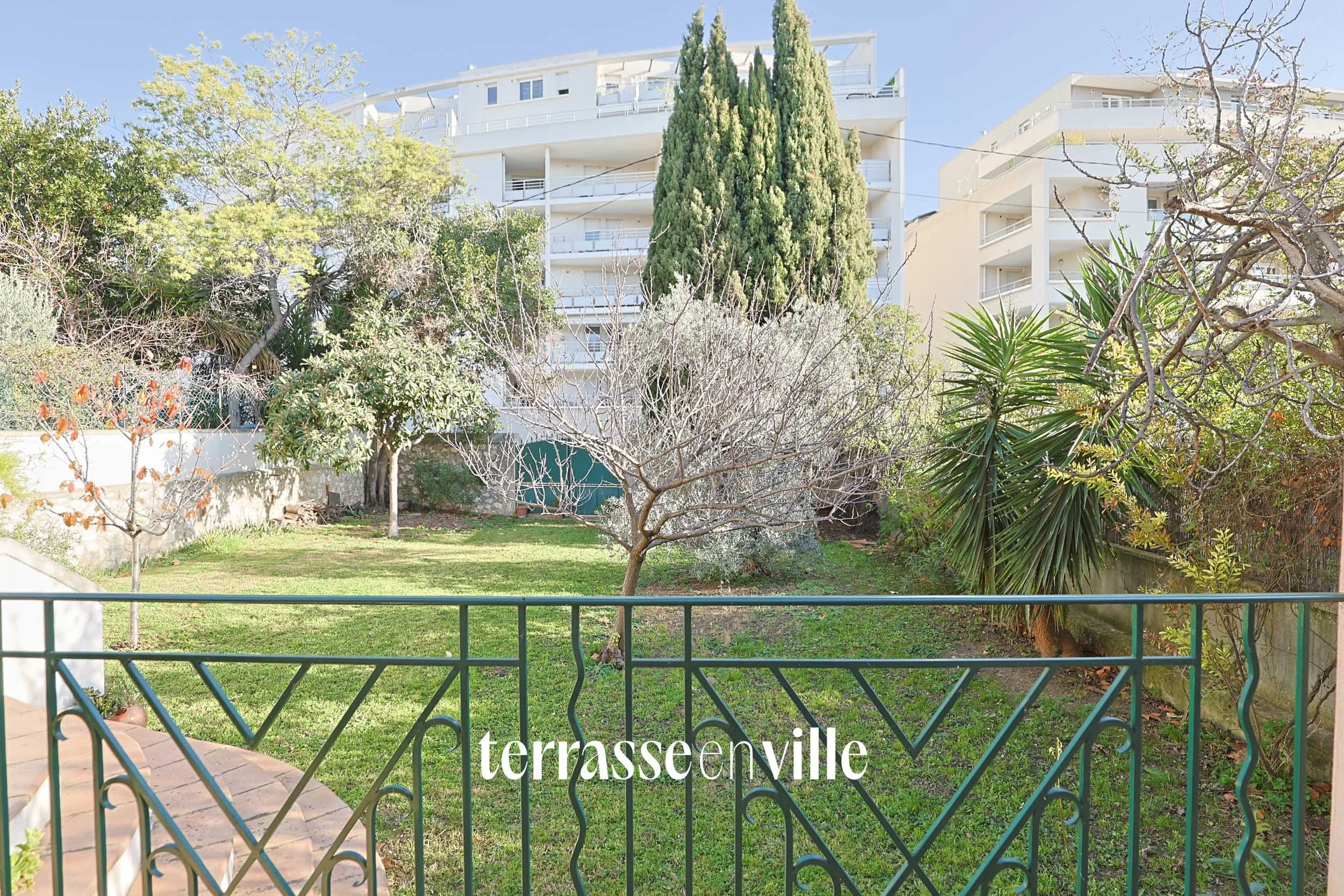 TERRASSE EN VILLE-5.jpg