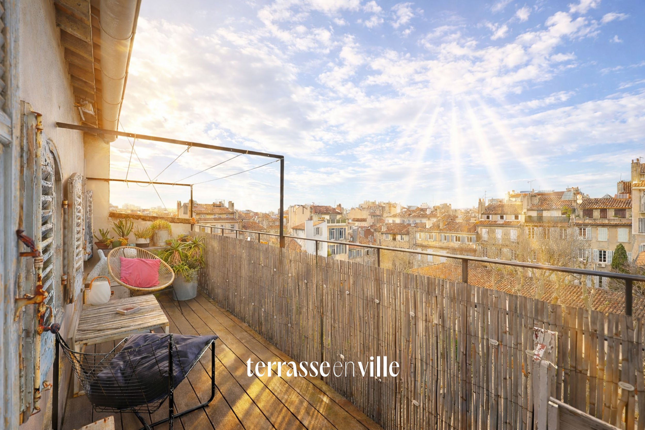 SOUS OFFRE - EXCLUSIVITÉ - PREFECTURE - T3 TRAVERSANT - TERRASSES - 350 000 €