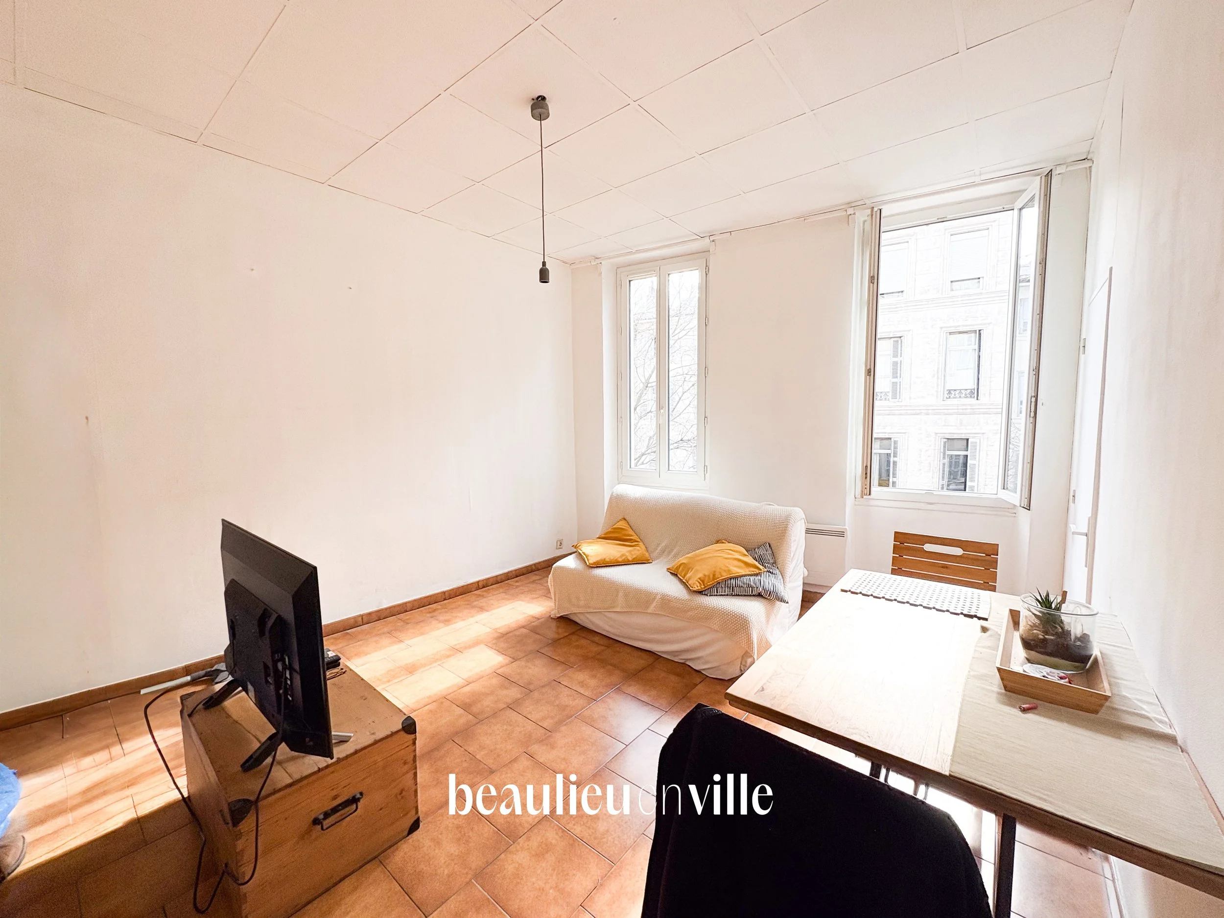 13006 - Notre Dame du Mont - T1- 566 € 