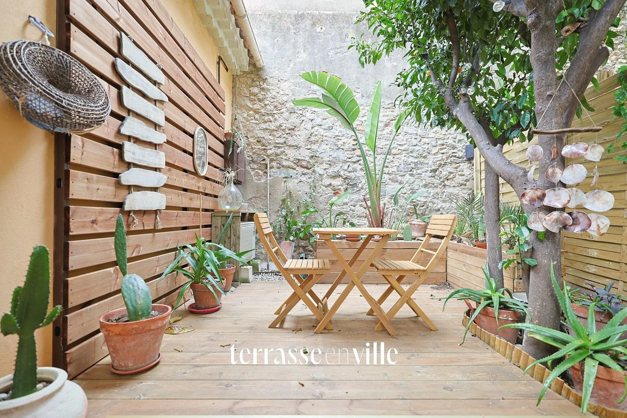 EXCLUSIVITÉ - HYÈRES - CENTRE - MAISON 43M2 - TERRASSE 16M2 - 249 000€