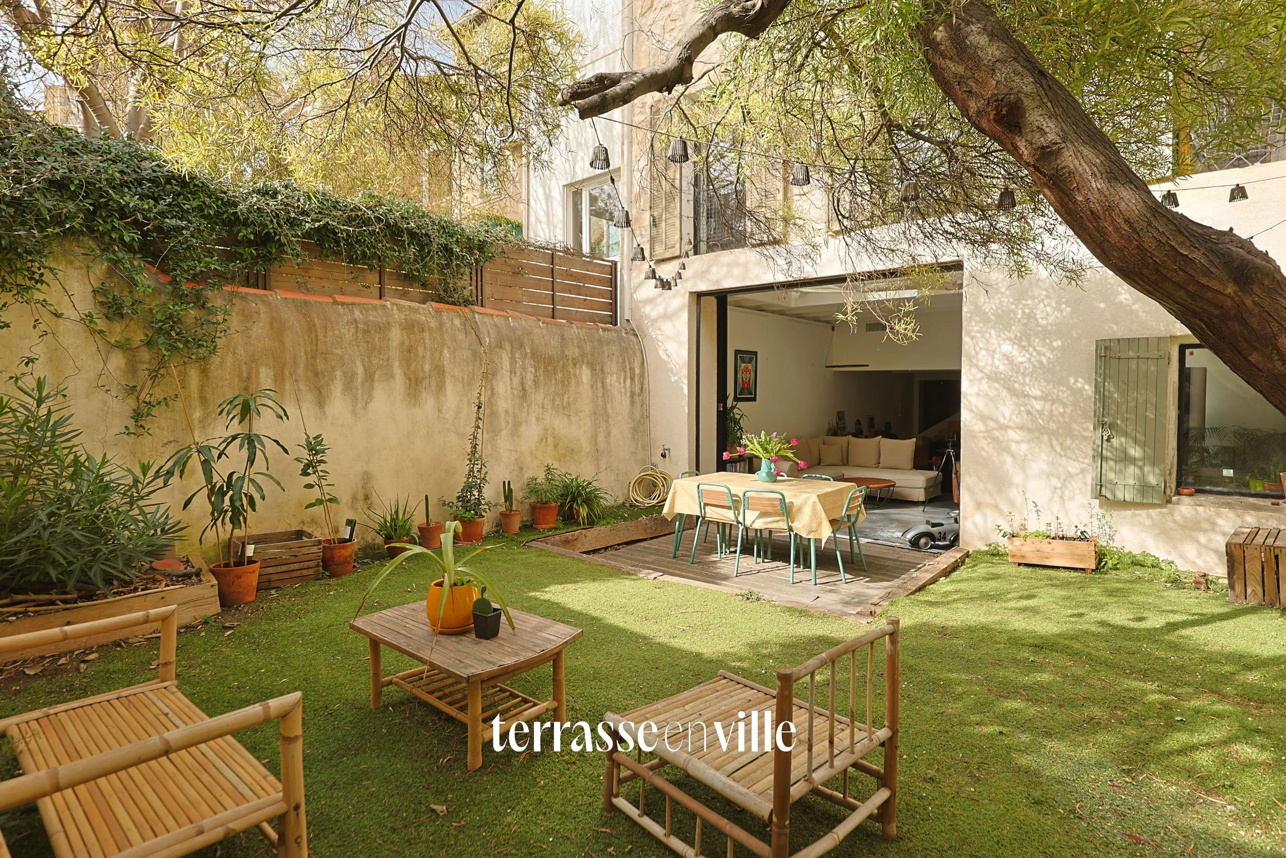 EXCLUSIVITE - PERIER - RDJ - T4 - JARDIN - 995 000 €