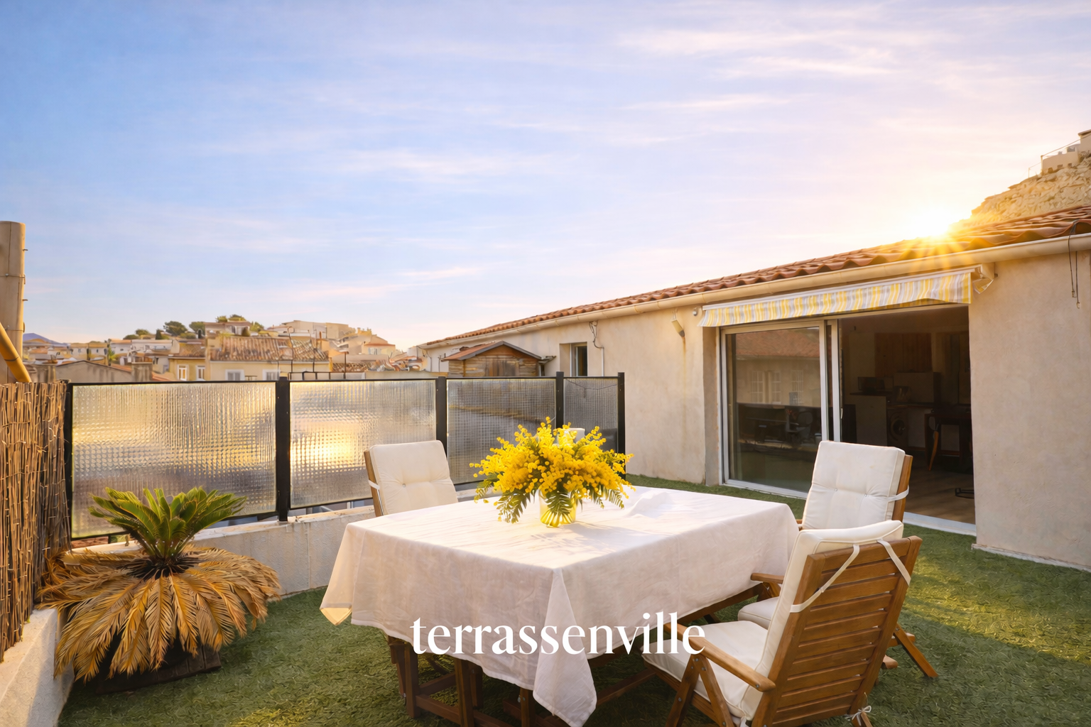 EXCLUSIVITÉ - VAUBAN - T2 - TERRASSE - DERNIER ETAGE - 324 000 EUROS