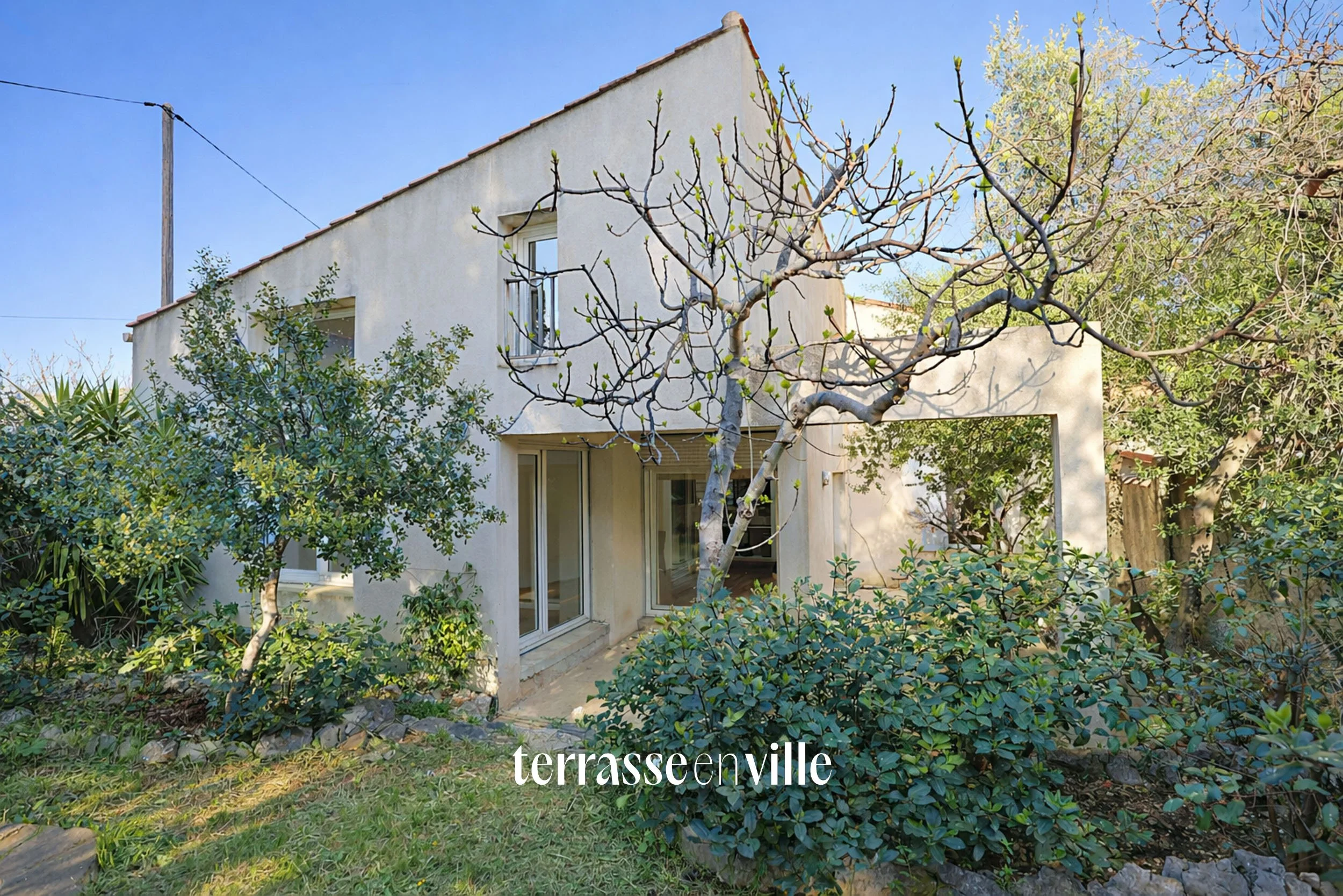 LA PANOUSE - MAISON - 175M2 - JARDIN - GARAGE - 799 000€