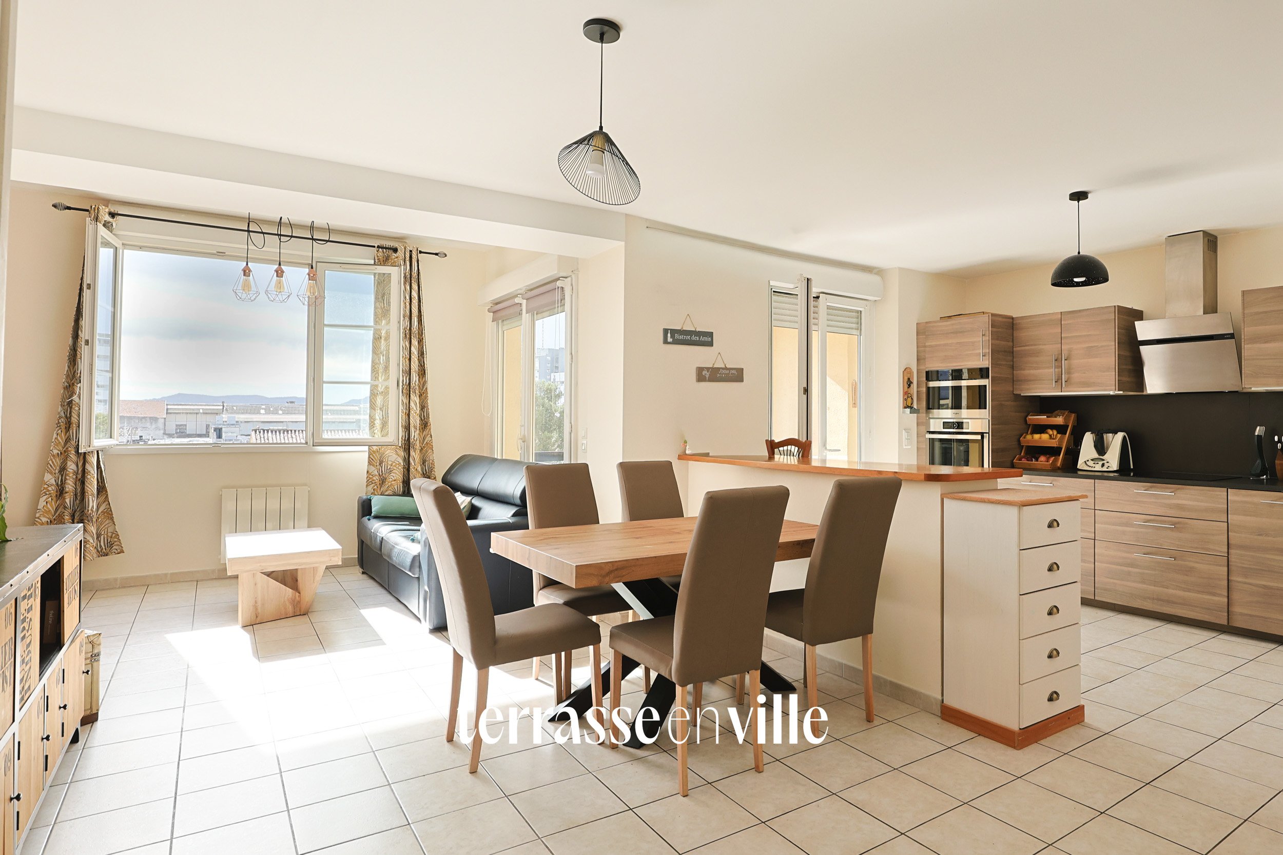 EXCLUSIVITE - ST BARNABE - 13012 - APPARTEMENT T3 - 78 M2 - TERRASSE - PARKING - 339 000€