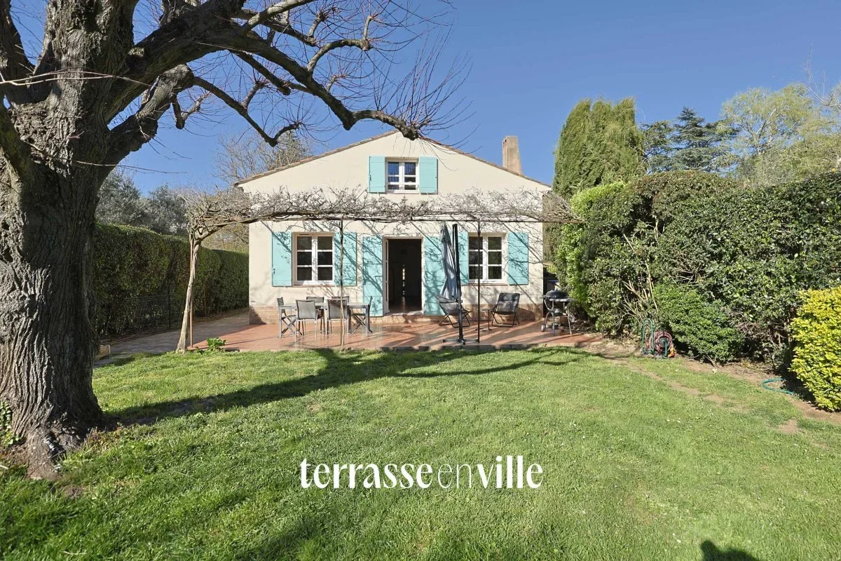 Luynes - Maison - 180m2 - Jardin - 985 000 € 