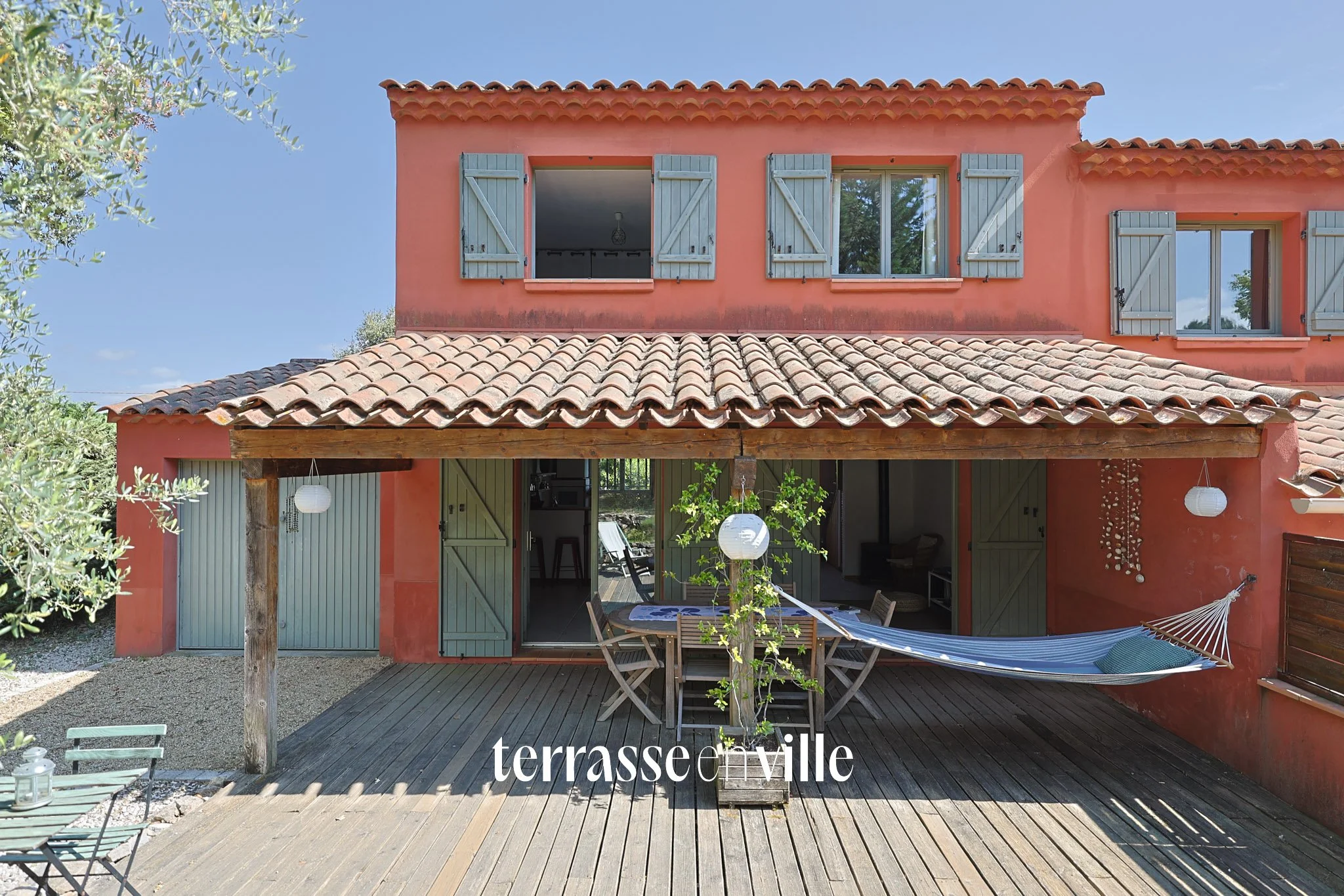 EXCLUSIVITE - FLASSANS-SUR-ISSOLE - MAISON 76M2 - PARCELLE 325M2 - 269 000€