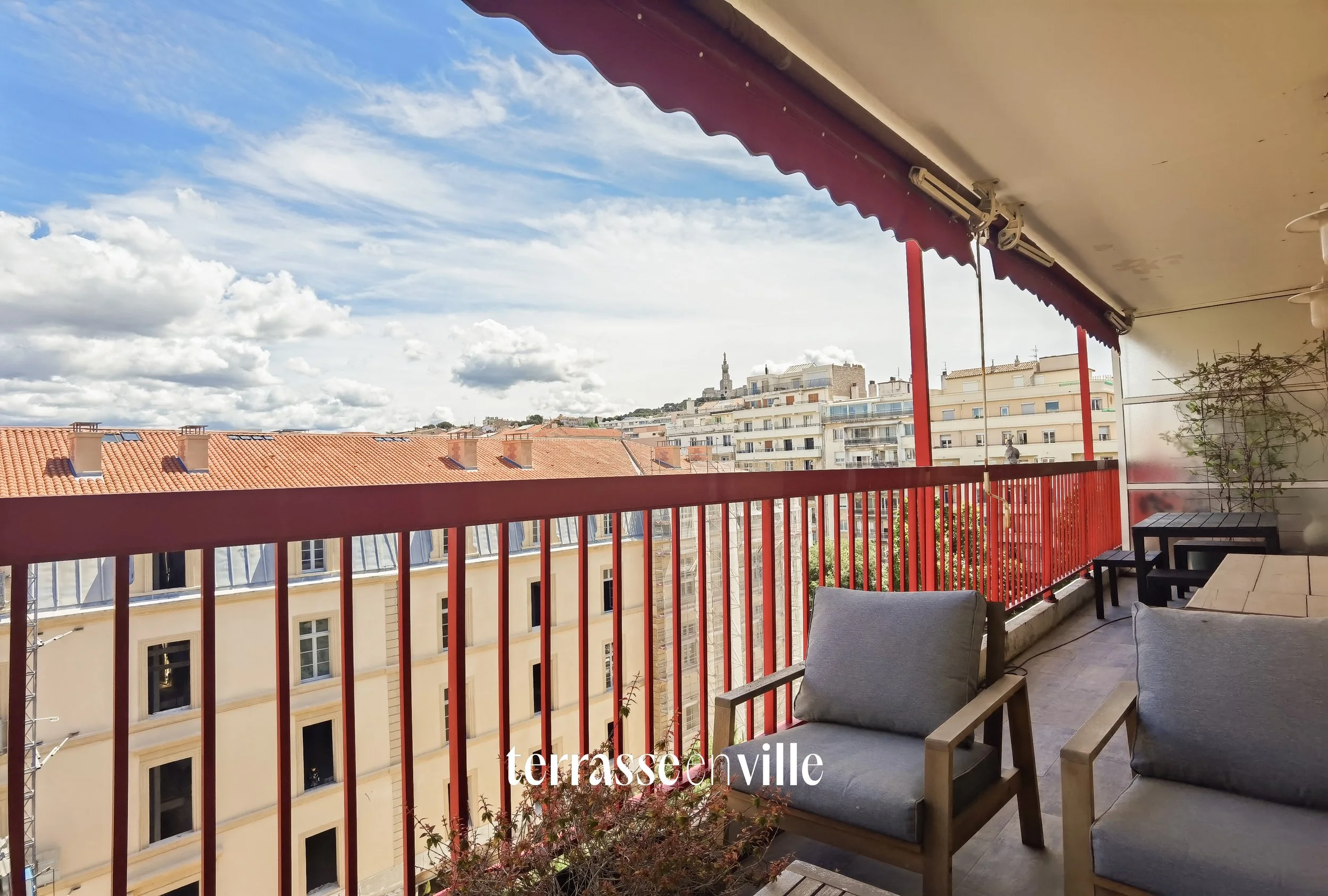 Déjà loué - Pharo - T3 meublé - Terrasses - 1590€