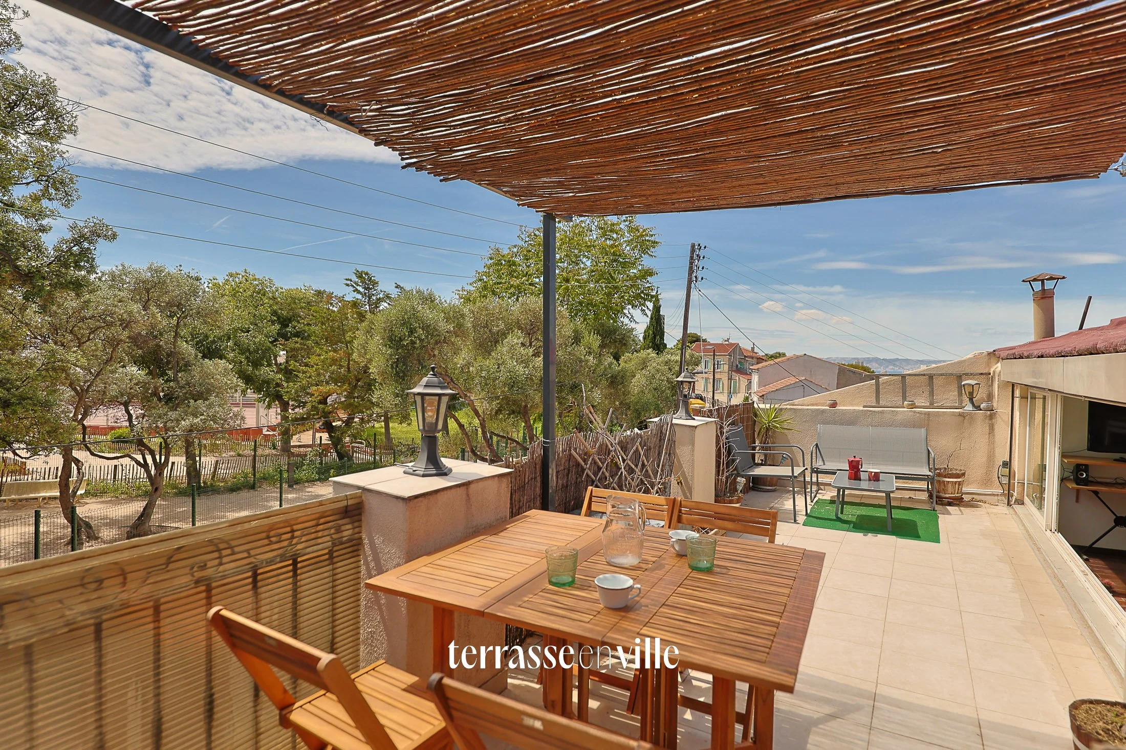 EXCLUSIVITE - BELLE DE MAI/TRAVERSE SERY - T3 - DERNIER ETAGE - TERRASSE - GARAGE - 260 000€