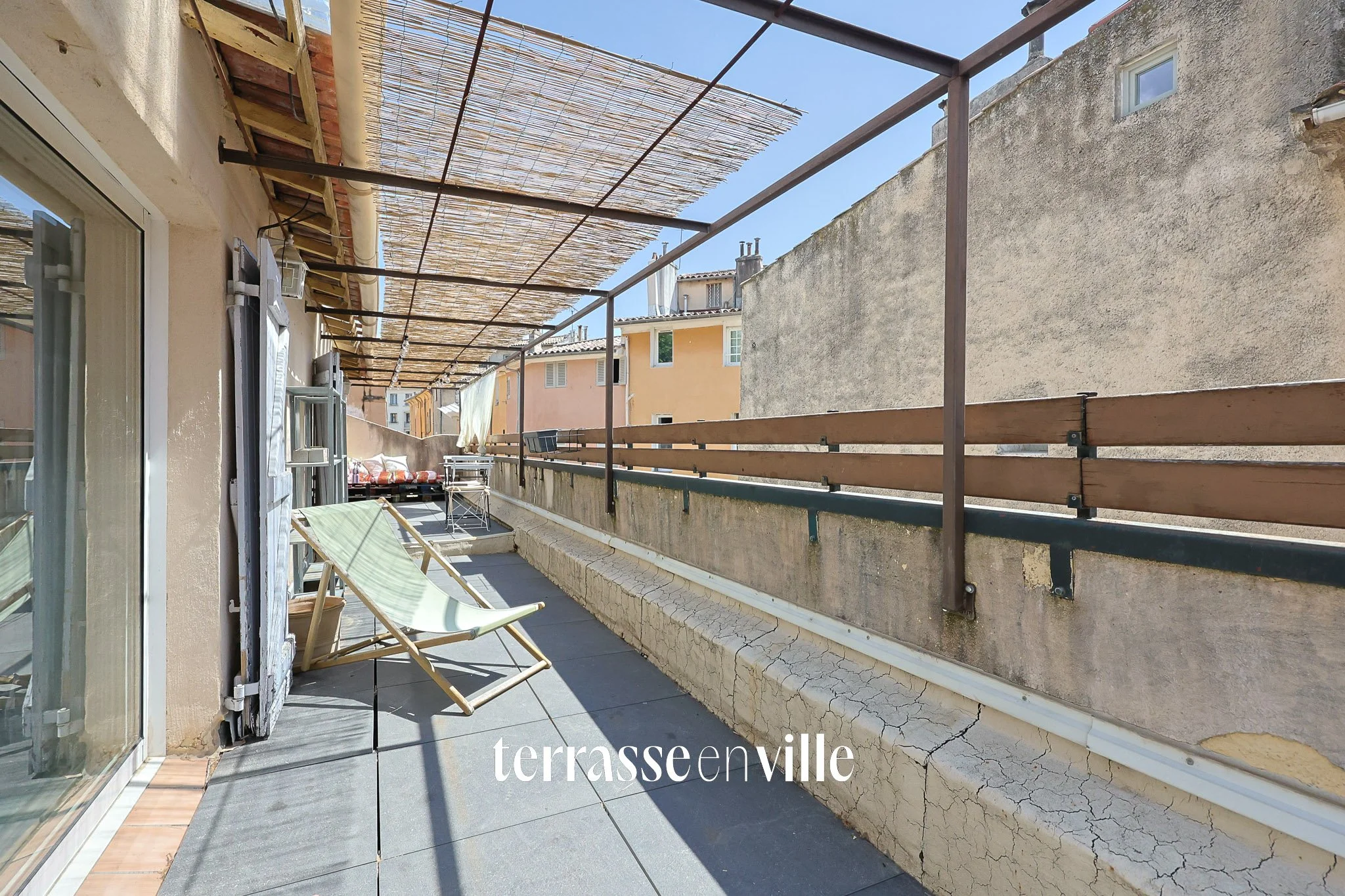 AIX EN PROVENCE - CENTRE VILLE - T2 52M2 - TERRASSE 25M2 - 380 000€