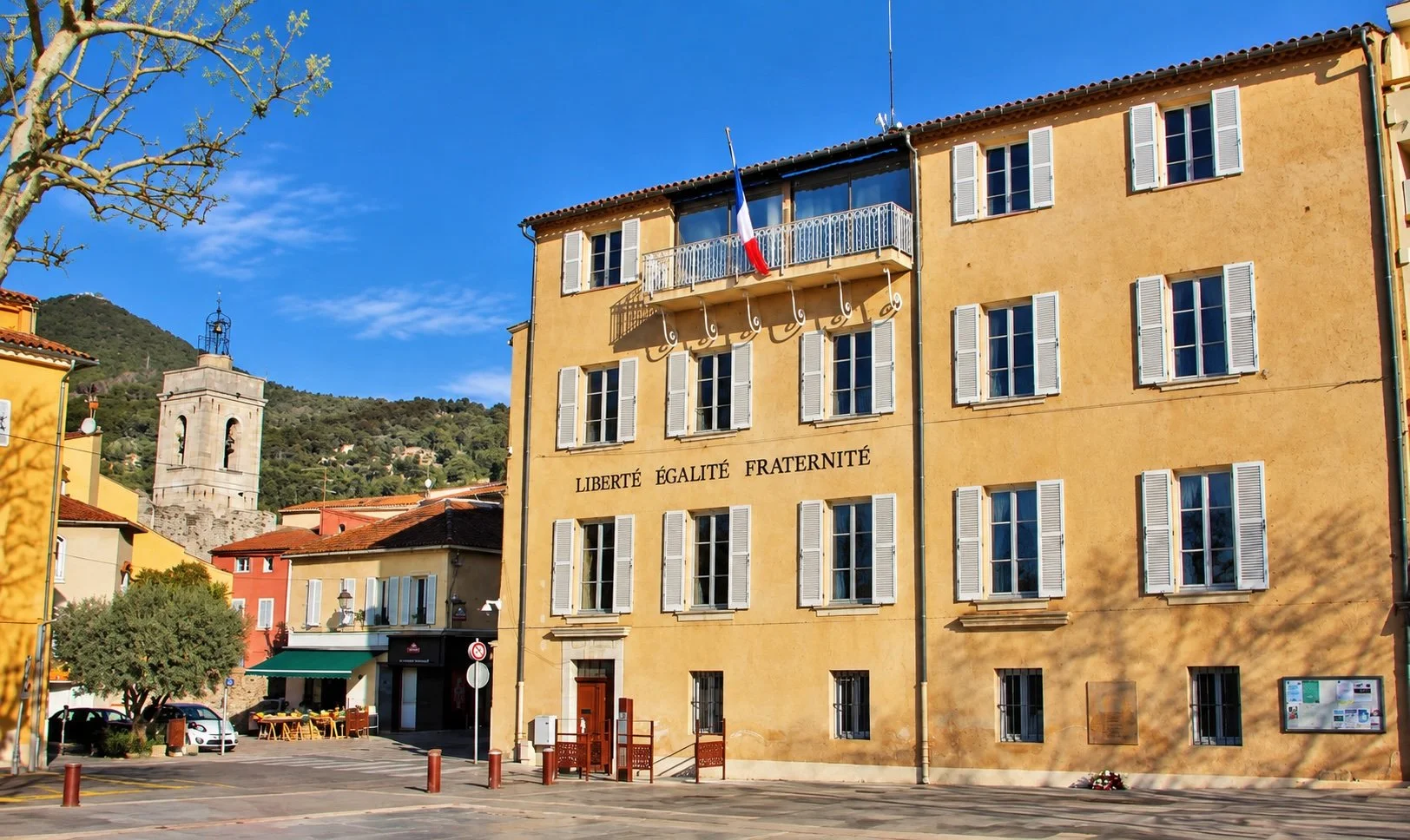 Prix immobilier Toulon 83100 : appartements, maisons et prix par quartier en 2026