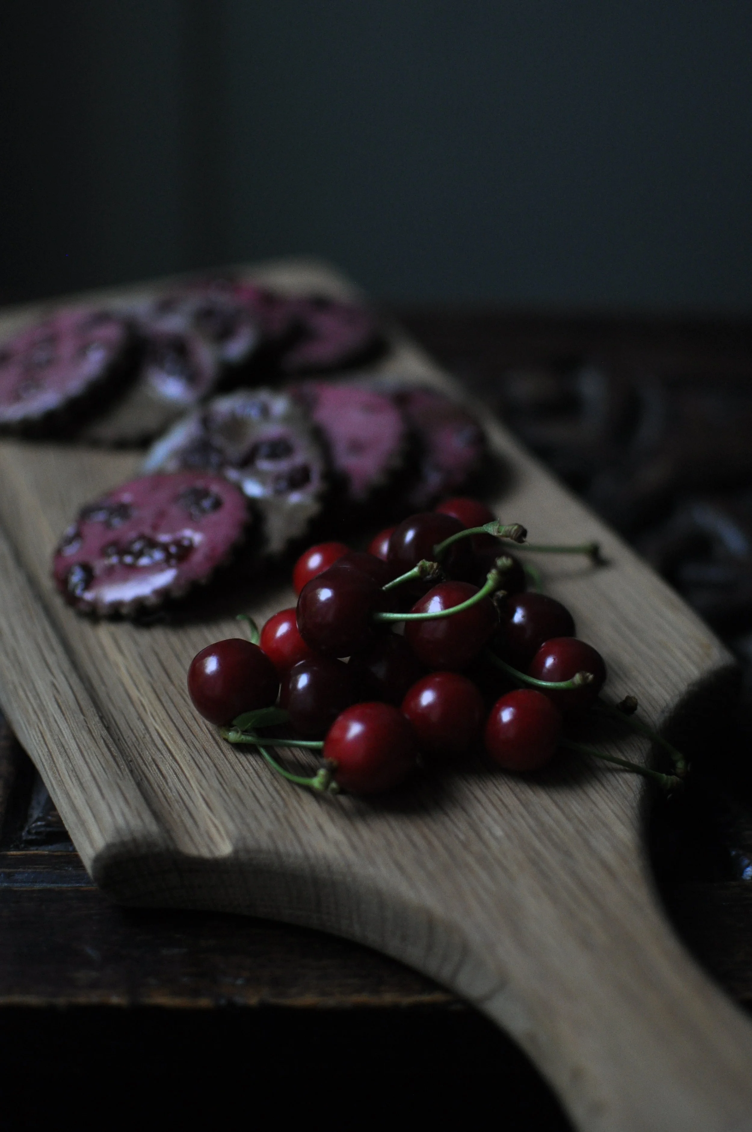 EMOSIWN Cherry Biscuits & Cherries DSC_1759.JPG