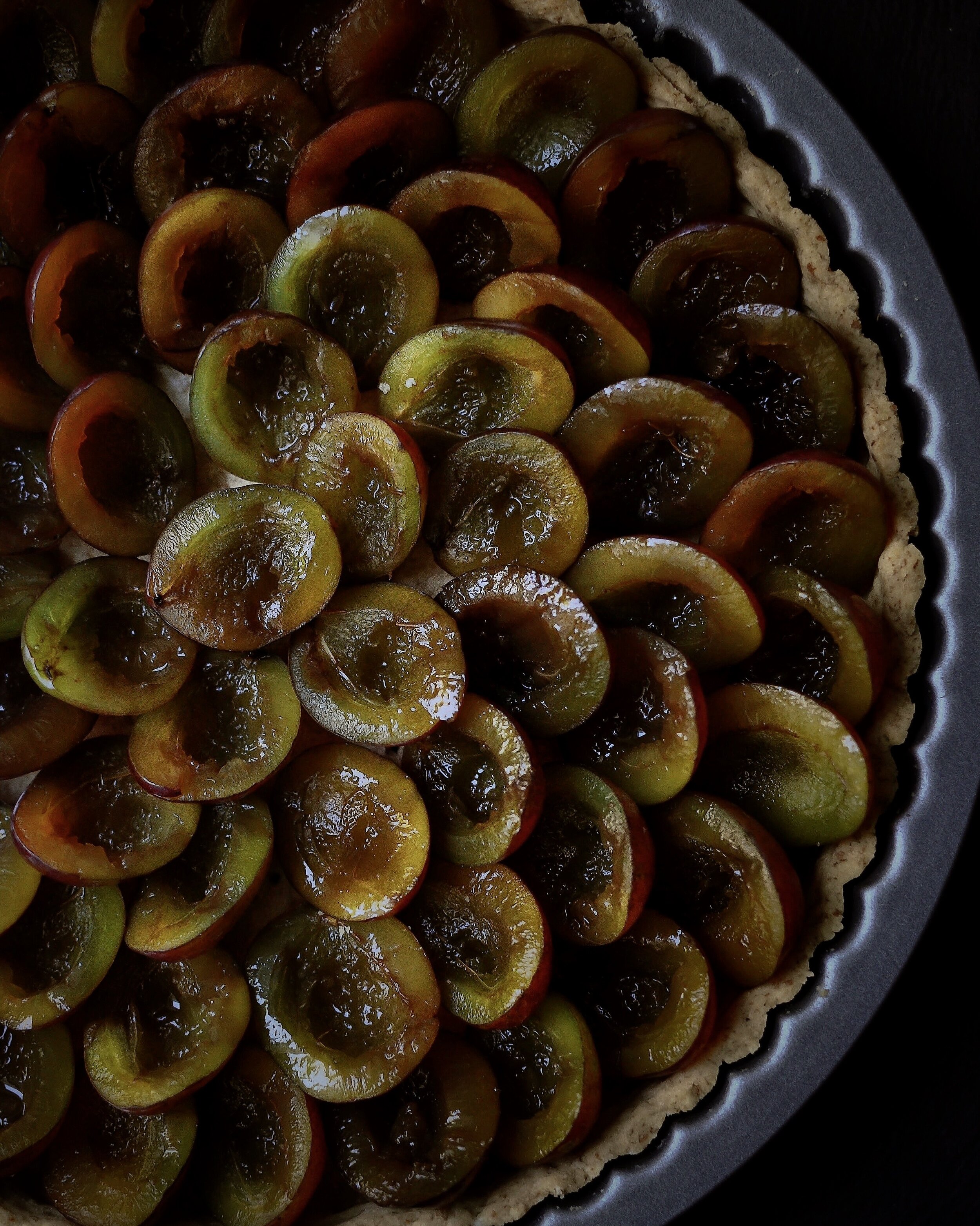 Foodoir Of Plums E M O S I W N