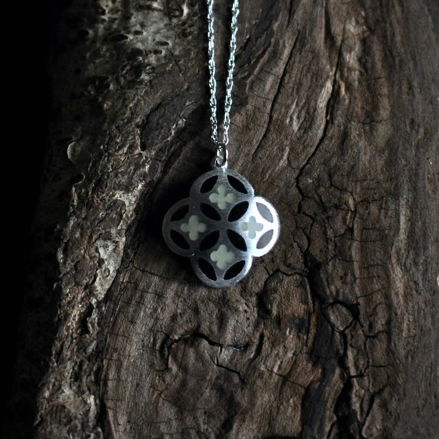 SHIPPO TSUNAGI Mono Necklace