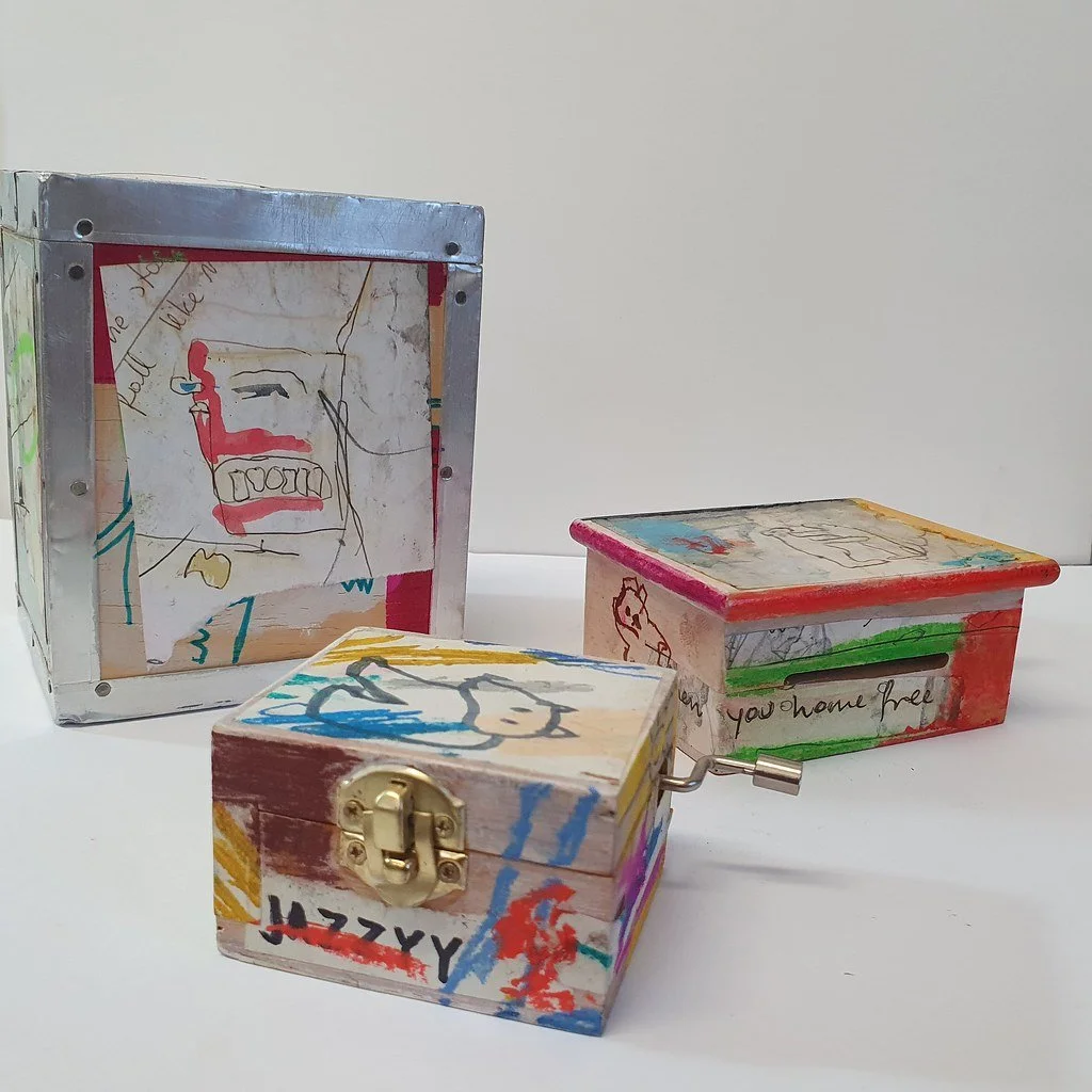 SERIES: DRAGONS "BEAUTIFUL ART OBJECTS" 