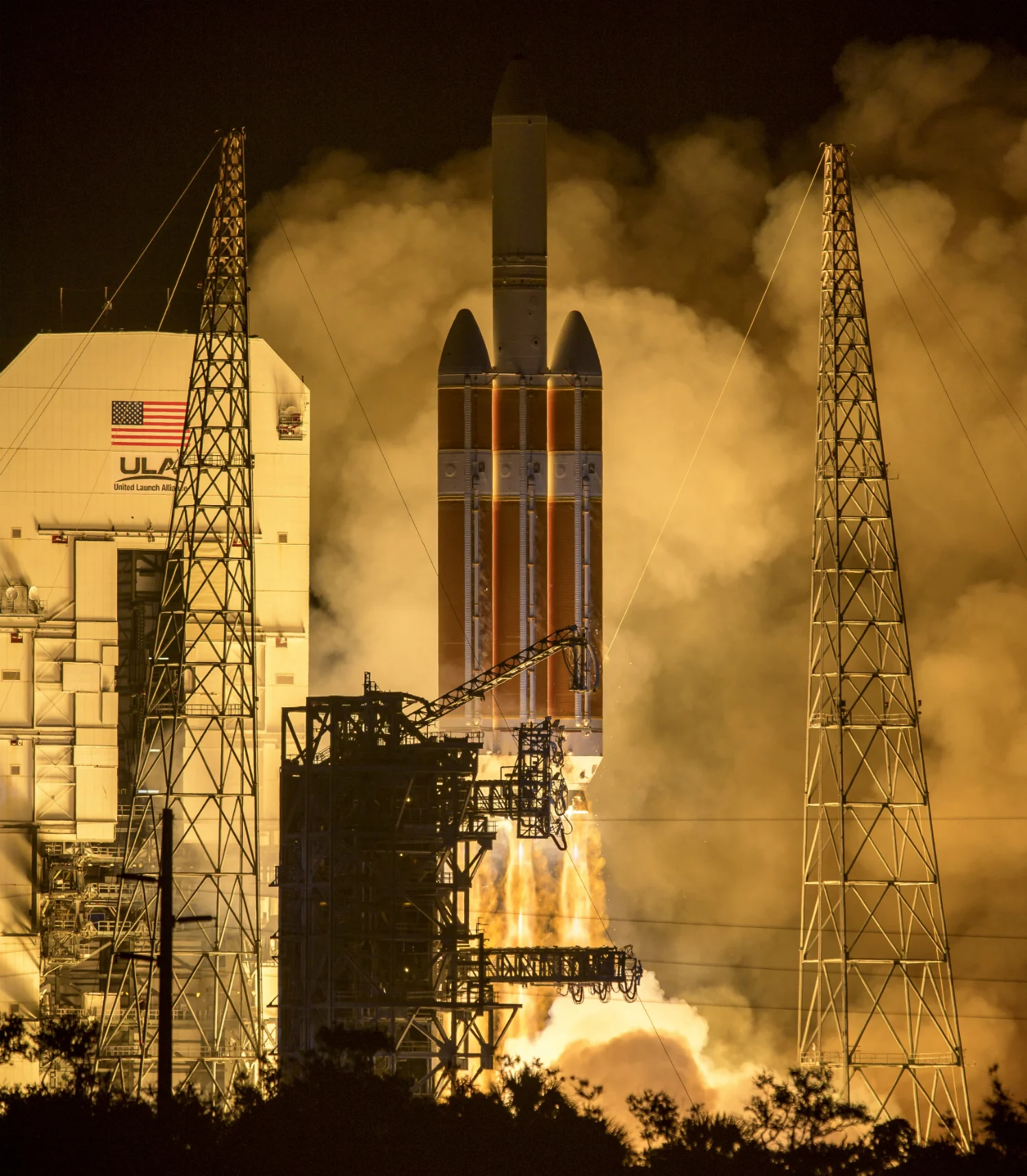 PARKER SOLAR PROBE ON HISTORIC JOURNEY TO TOUCH SUN - Credits: NASA/Bill Ingalls