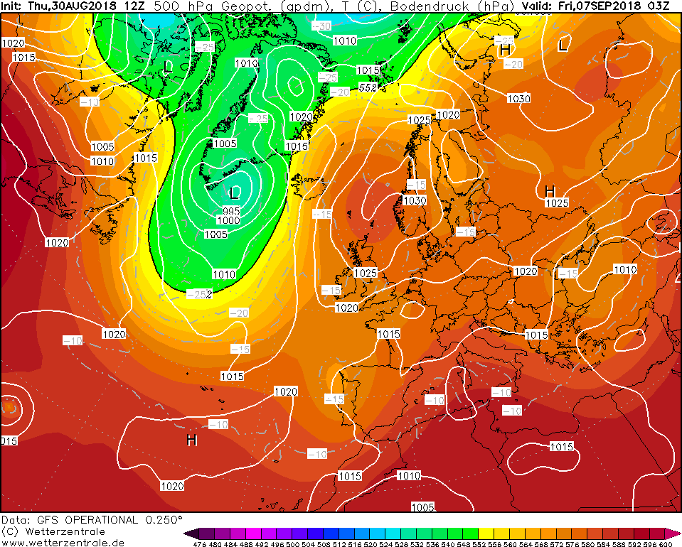 High pressure centered over Scandinavia next weekend
