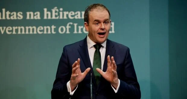 Schools to stay shut over the start of April with further restrictions to been announced today   