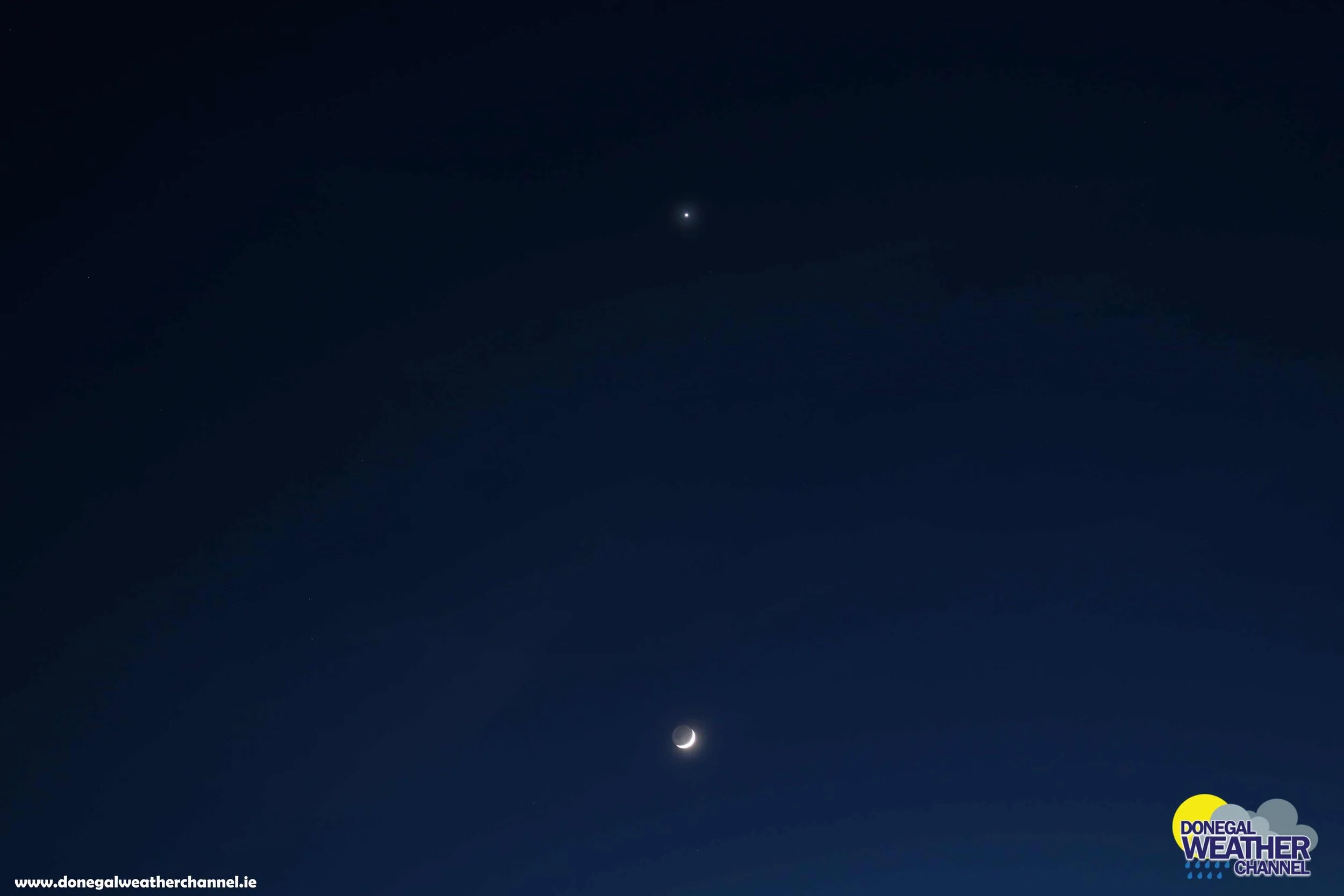 Check out the crescent moon and venus in our skies this evening &amp; tonight 