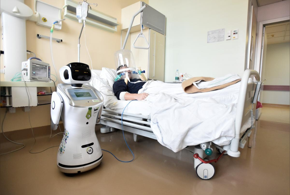 Covid 19 - Tommy the robot nurse helps keep Italy doctors safe from coronavirus