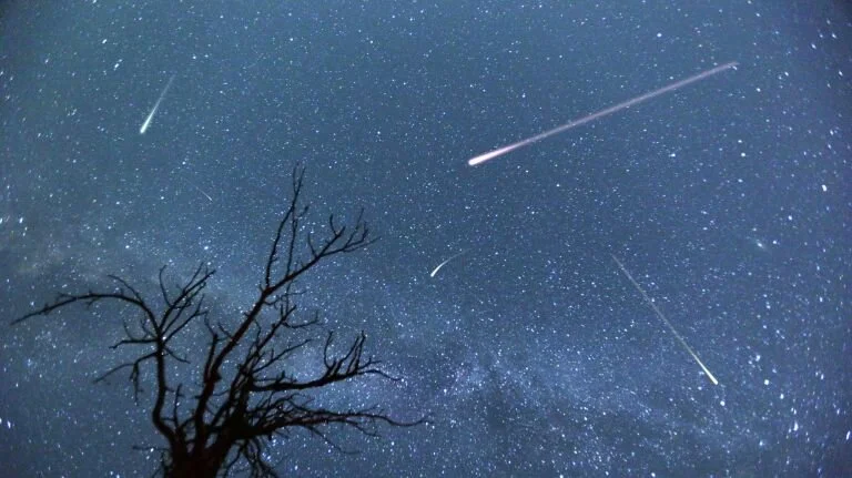 The biggest meteor shower so far this year peaks tonight the Lyrids