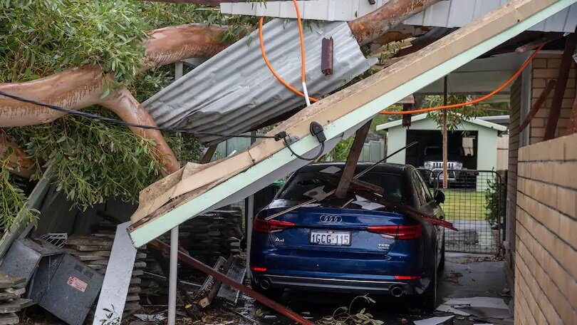 Western Australia hit by 'powerful-once-in-a-decade' storm 