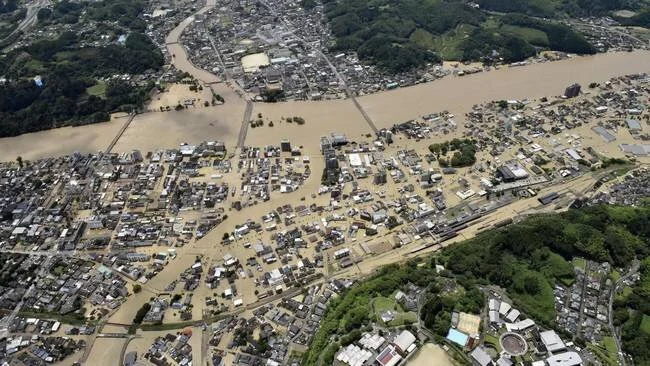 20 dead in Japan floods 14 of them found in nursing home 