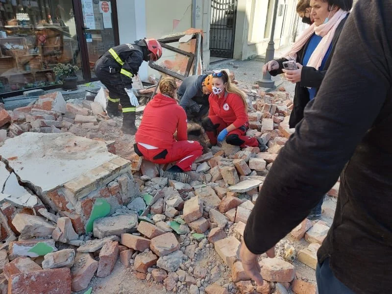 BREAKING NEWS - A strong &amp; damaging Earthquake of  magnitude 6.4 strikes near Zagreb, Croatia