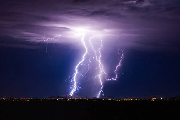 Risk of thunderstorms early next week with heavy downpours but turning drier and warmer later next week