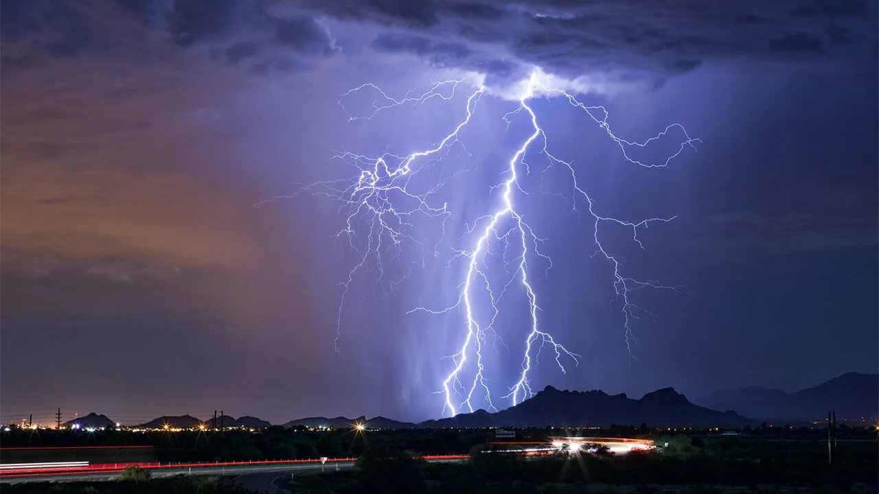 Watch: Powerful Lightning strike in Saudi Arabia splits mountain rock, causes damage