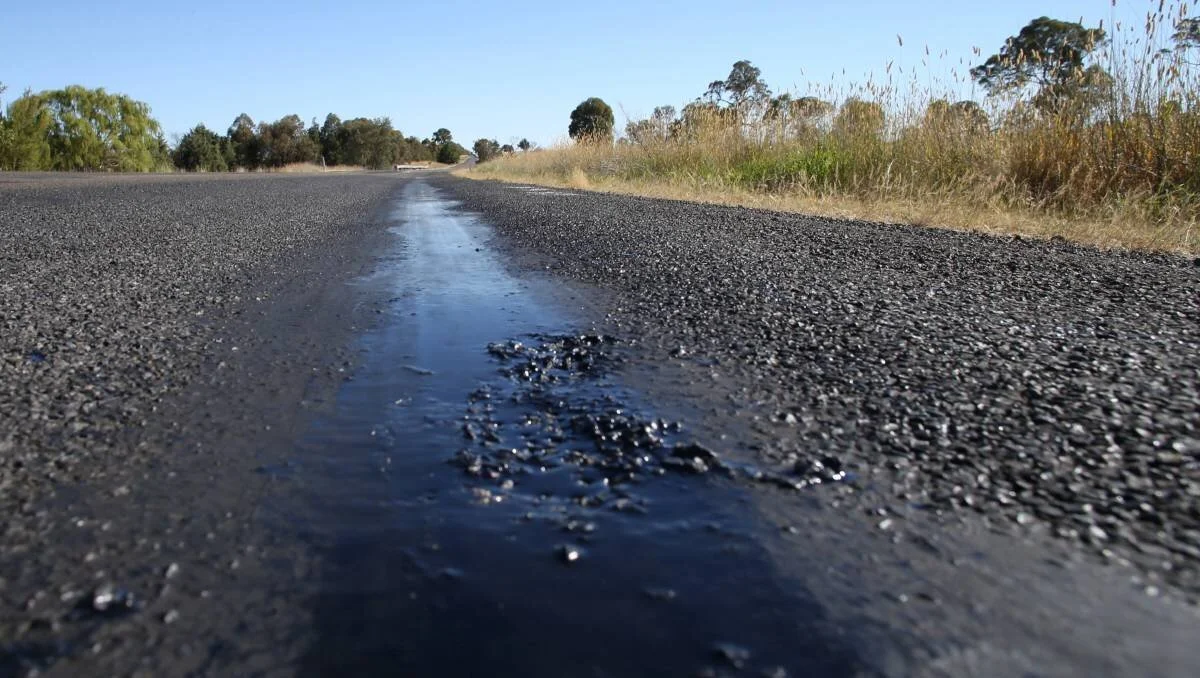 WARNING - Slippery road conditions in places this week after heatwave ends across Ireland 