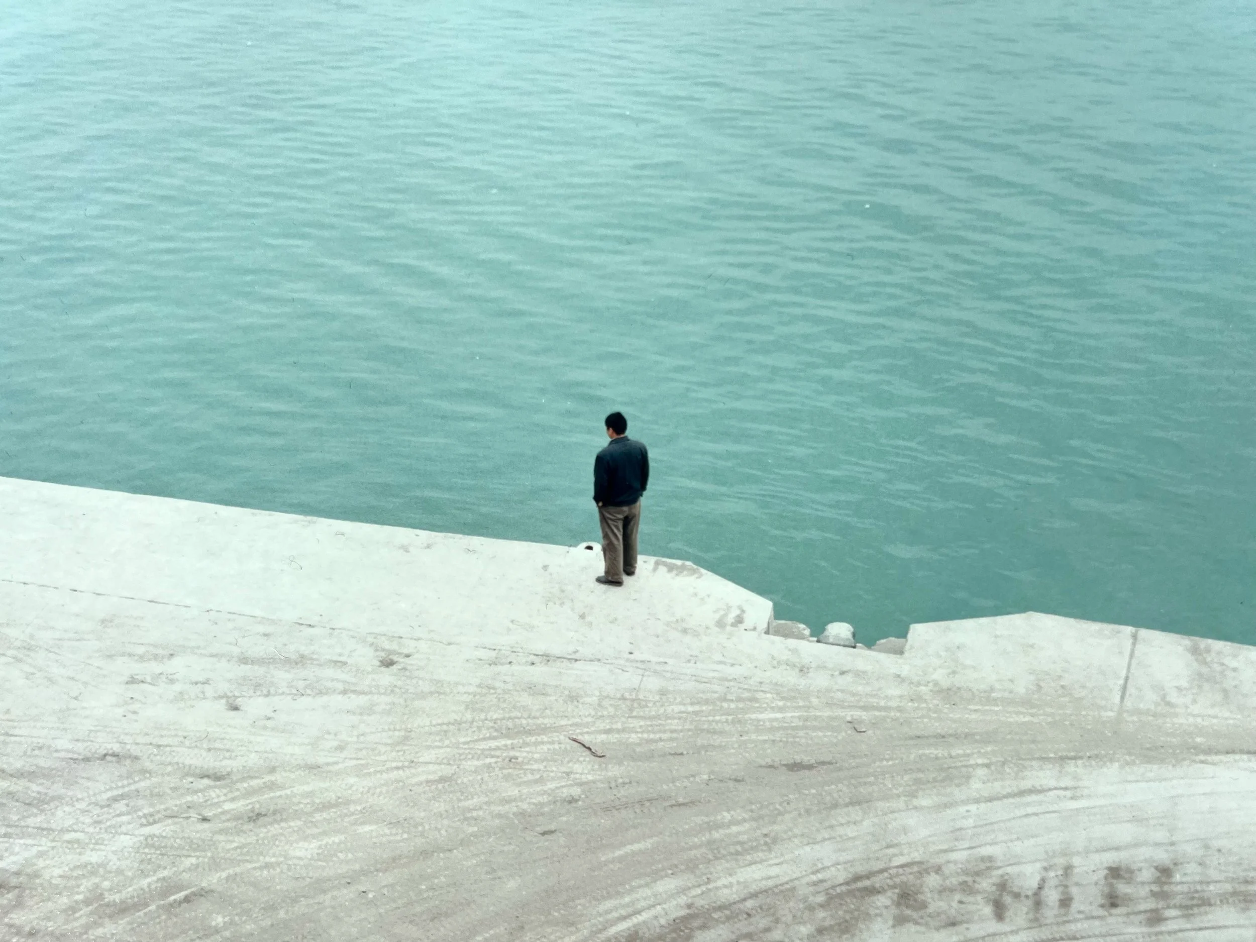 Library - 31 of 31.jpeg