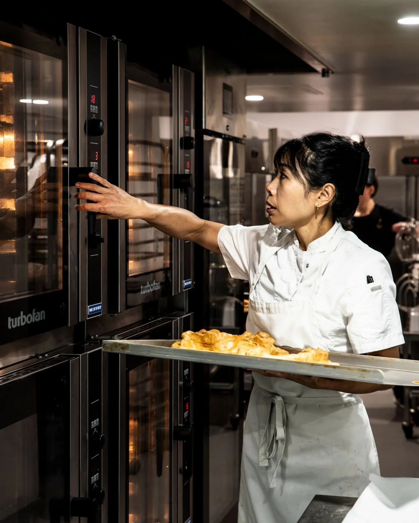 You might not see it from the retail area, but through to the left is the main kitchen where the ovens, walk-in, dough sheeter, inductions and main wash up area is.

Monday - Sunday we are prepping to get ready for the weekend. 

So very happy with m