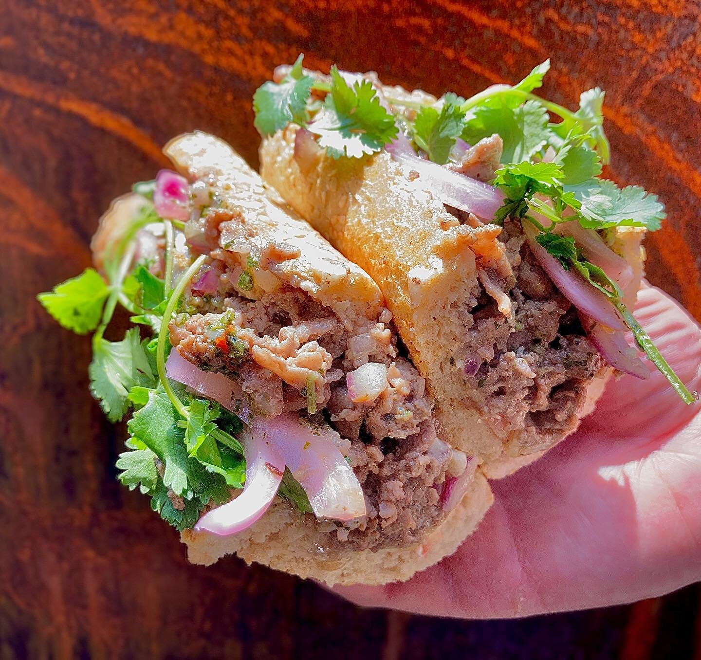 El Gaucho is back! Hands down one of our favorite riffs on the cheesesteak. A nod to beefy Argentinian flavors...we spice it up with chimichurri, pepperjack, fresh cilantro, and of course our pickled red onions. Make sure you lasso one of these up be