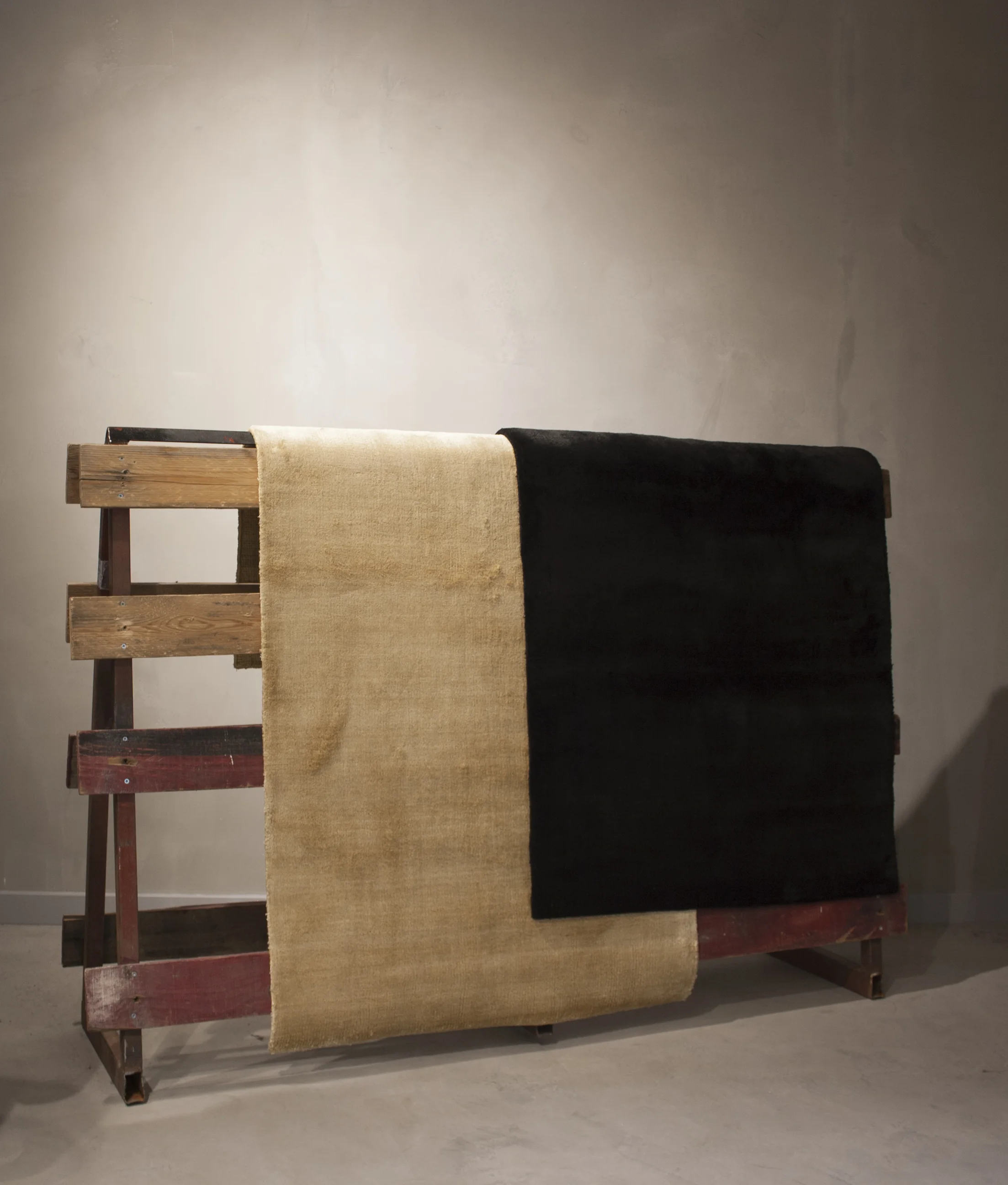 HANDLOOM 100% VISCOSE PRETO