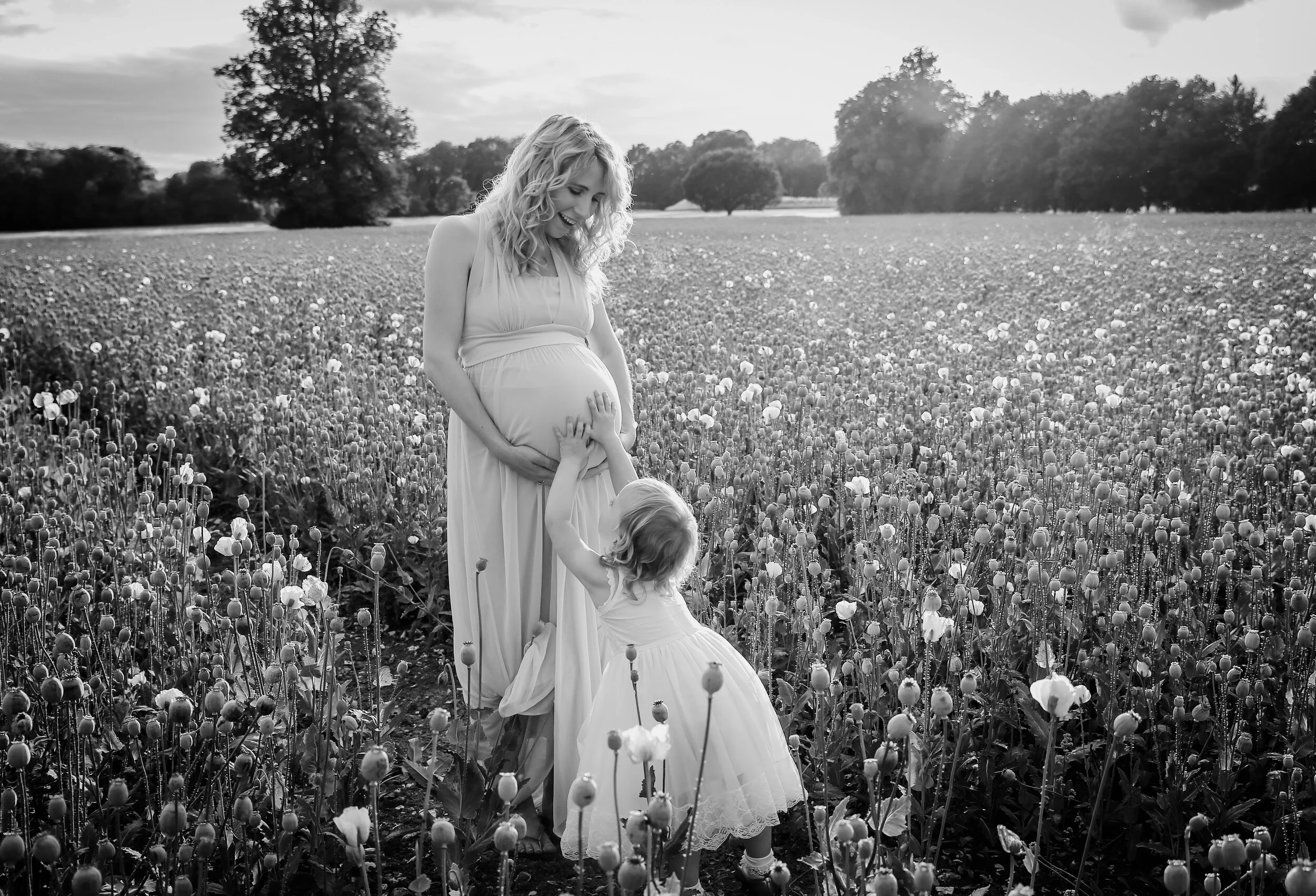 Pregnancy, Newborn Photography Berkshire Tina Cleary Photography