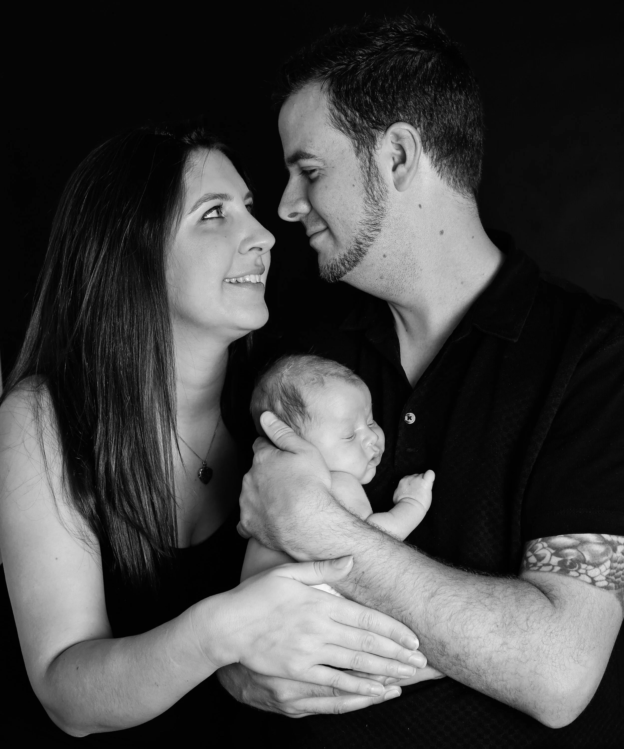 Newborn photography in Berkshire | Hannah, Greg &amp; Max 