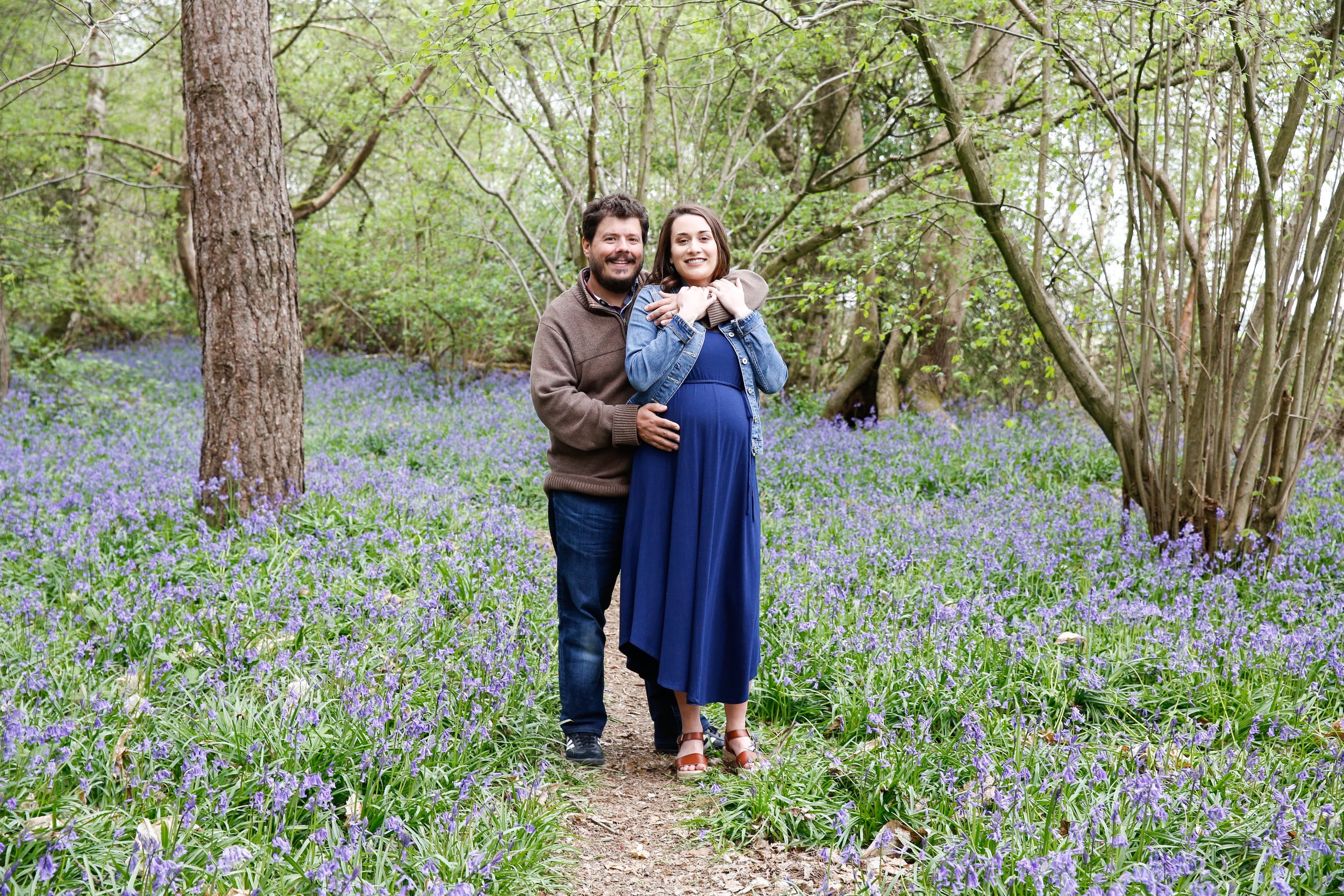 Maternity photo shoot in Berkshire | Bluebell pregnancy photos with Sarah & Bob86 choice .JPG