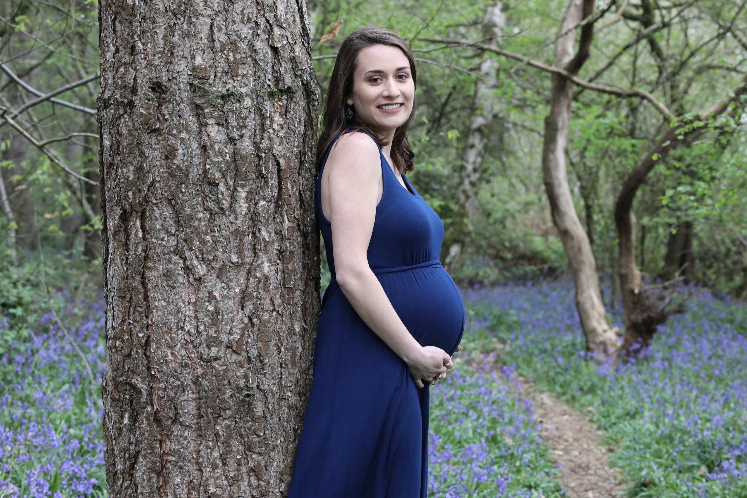 Maternity photo shoot in Berkshire | Bluebell pregnancy photos with Sarah & Bob126 choice .JPG