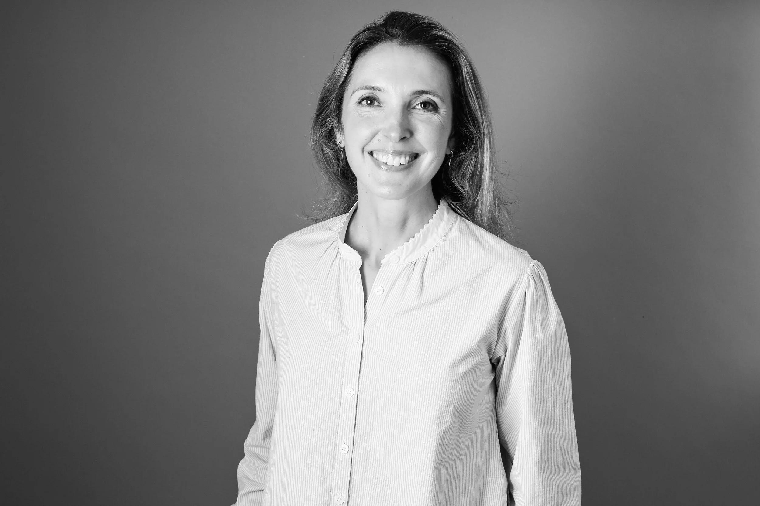 Berkshire Female photographer | Business Portraits for Sarah
