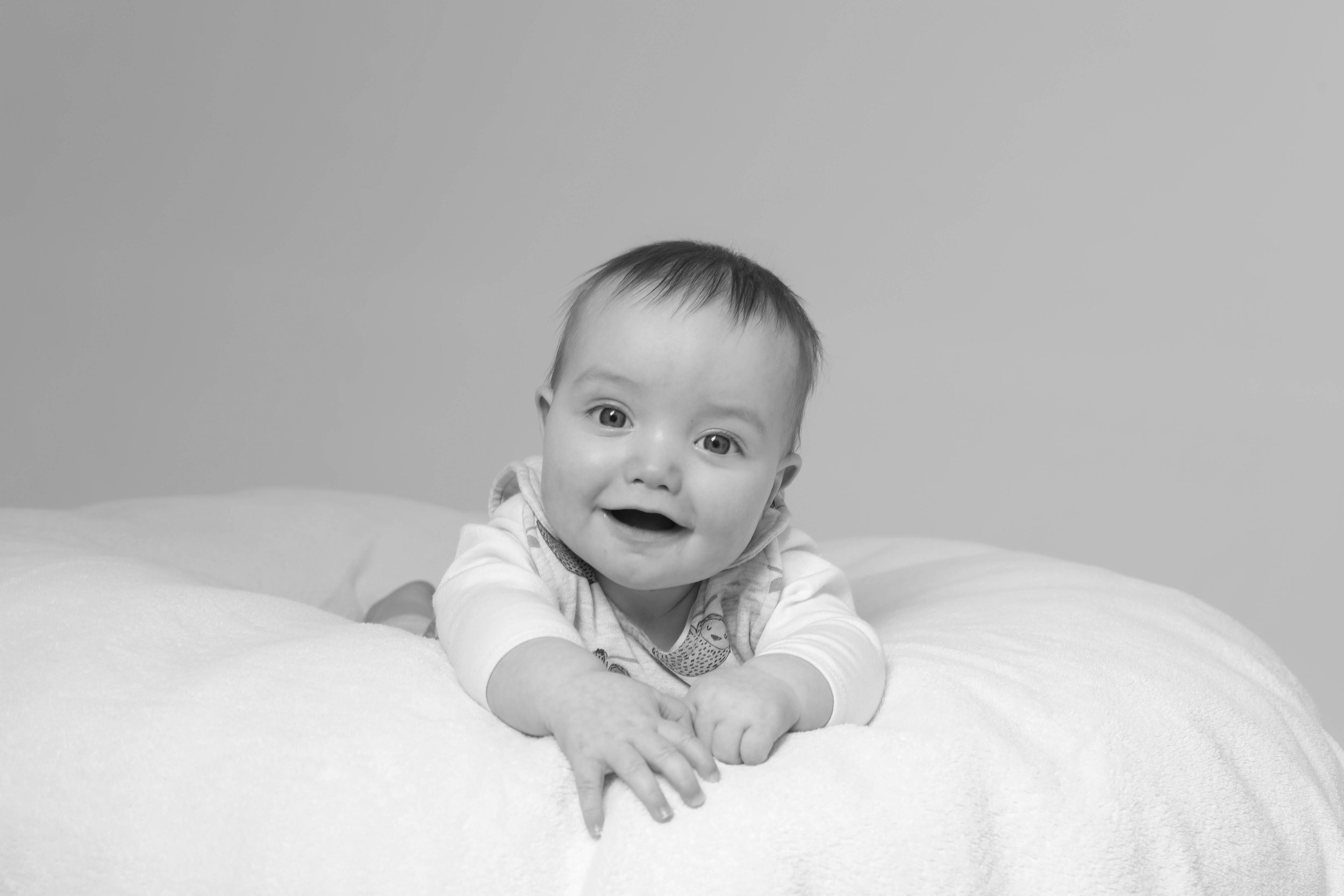 six month baby photoshoot 17.JPG