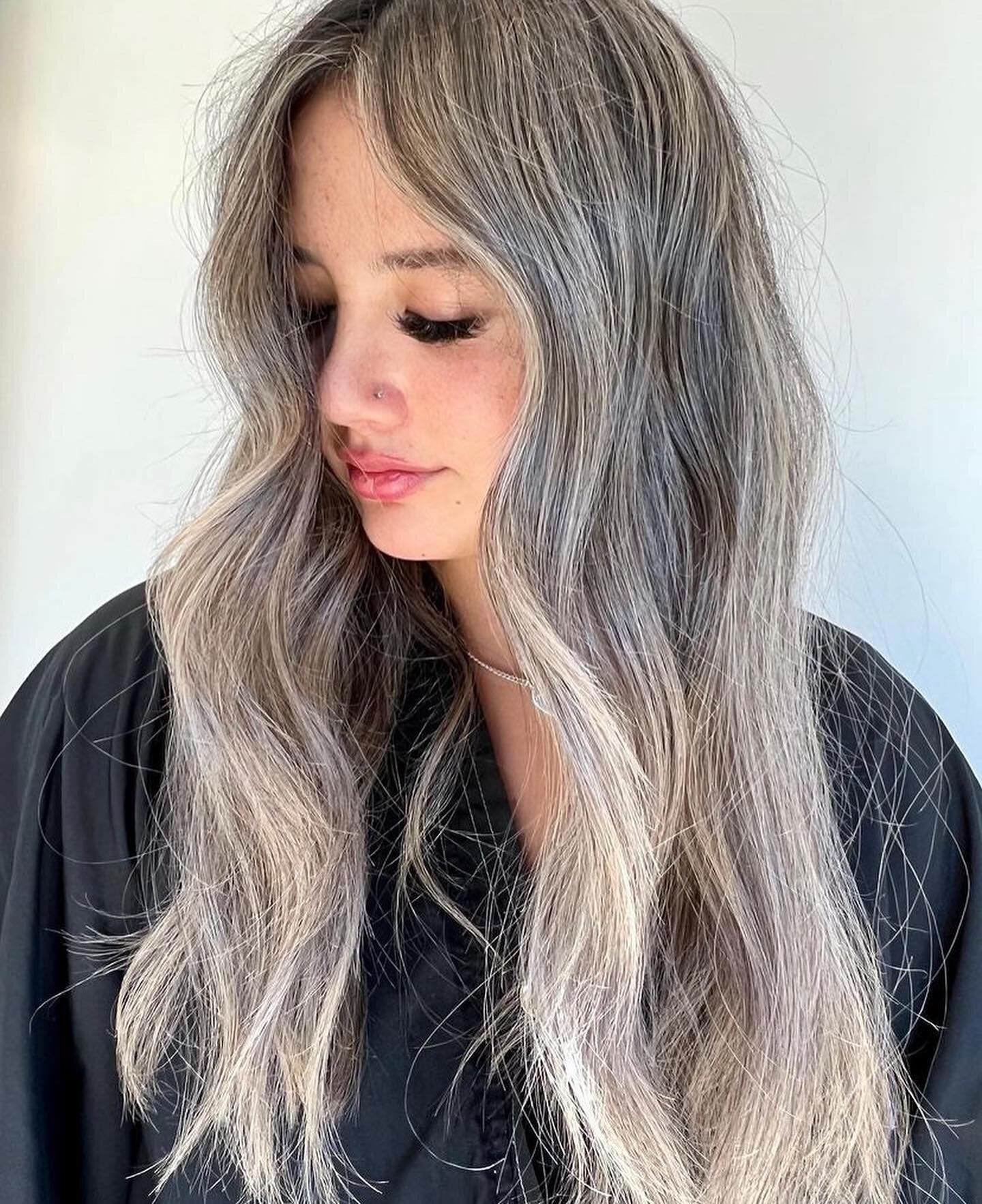 ASH BLONDE

Toned ✯ @redken - 8v 9t 9p 9nb splash of 6t 9b and CLEARRRR

Created by the one and only miss @hairbyshainemichele