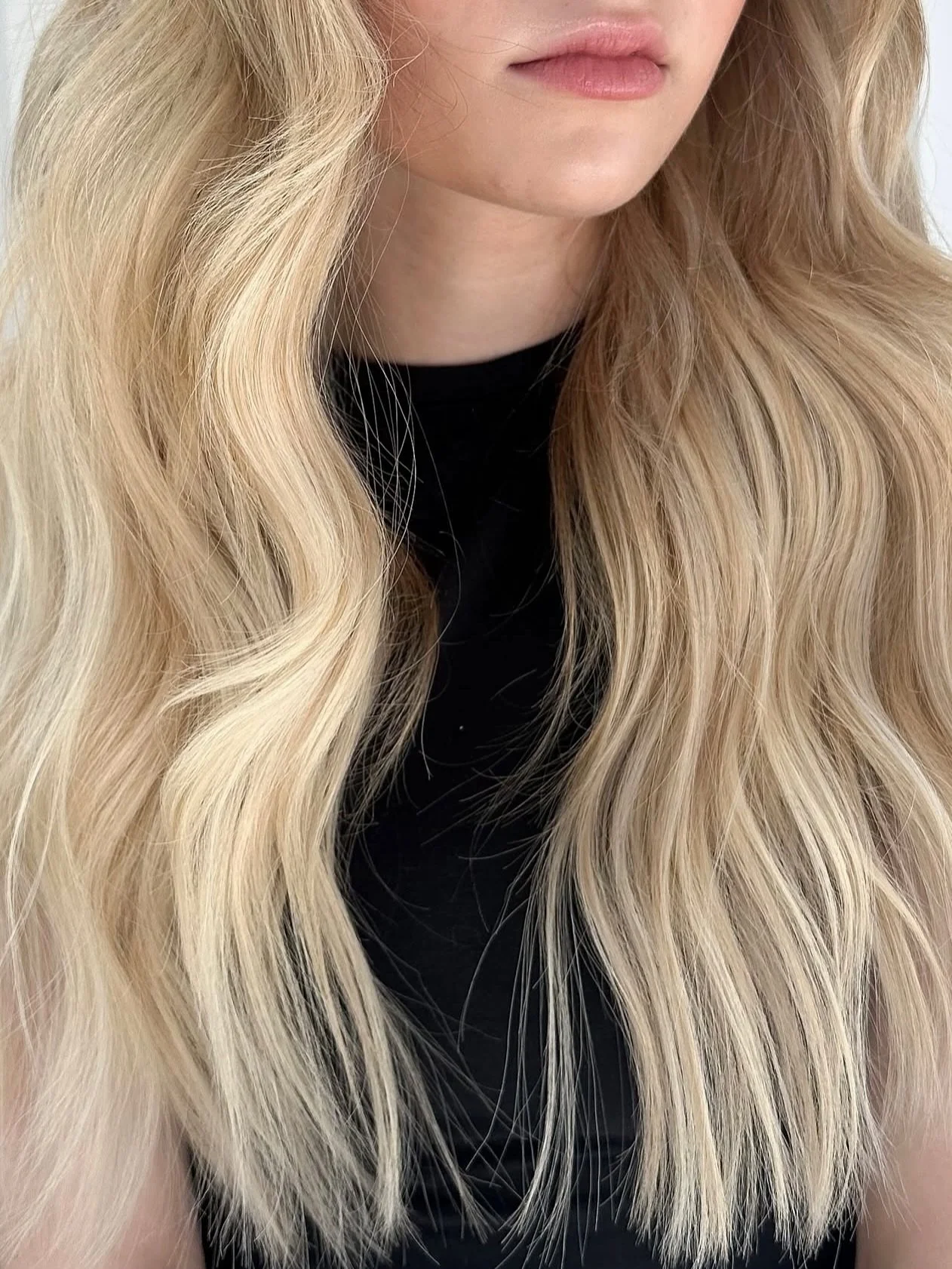 Soft blended blonde by @jaylashieldhair 💕

YYC salon | YYC hairstylist | YYC women | YYC beauty | YYC blonde | YYC balayage