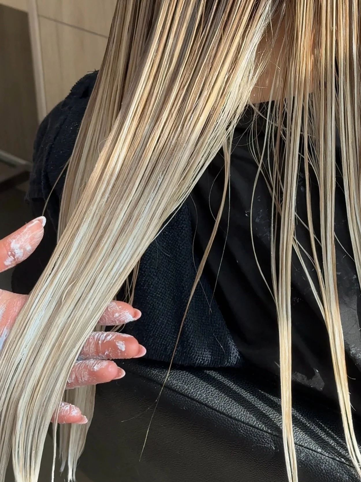 In our element ✨

yyc salon | yyc hairstylist | yyc women | yyc beauty | yyc blonde | yyc balayage | yyc girls