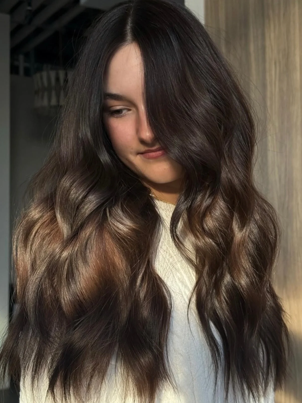 Brunettes we cant stop thinking about ✨

Yyc salon | yyc hairstylist | yyc women | yyc beauty | yyc hair | yyc balayage | yyc girls | hair Calgary | YYC brunette