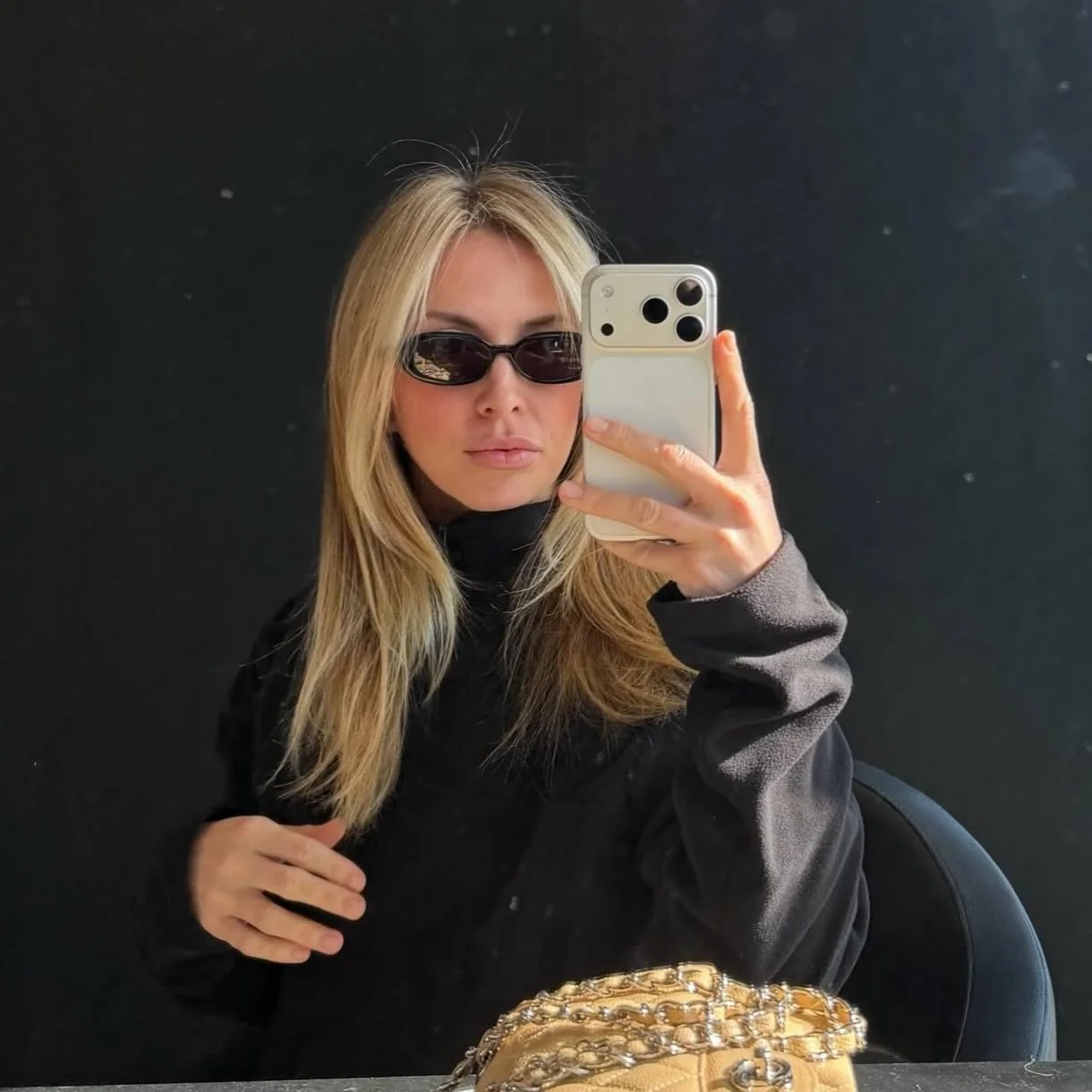 That feeling only a hair appointment can give ✨ 

Yyc salon | yyc hairstylist | yyc women | yyc beauty | yyc hair | yyc balayage | yyc girls | hair Calgary | YYC blonde