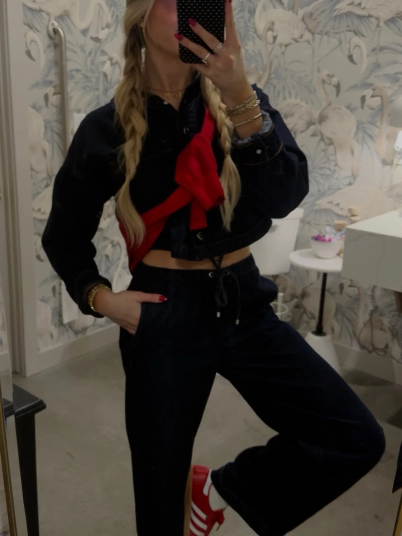 March -  in focus 🤍

Yyc salon | yyc hairstylist | yyc women | yyc beauty | yyc hair | yyc balayage | yyc girls | hair Calgary | YYC blonde