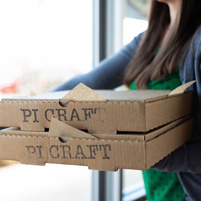 Have a pizza lover in your life? Give the gift of fresh, made-to-order pizza whenever they desire!

Grab a Pi Craft Pizza Gift card in-store today! 🍕