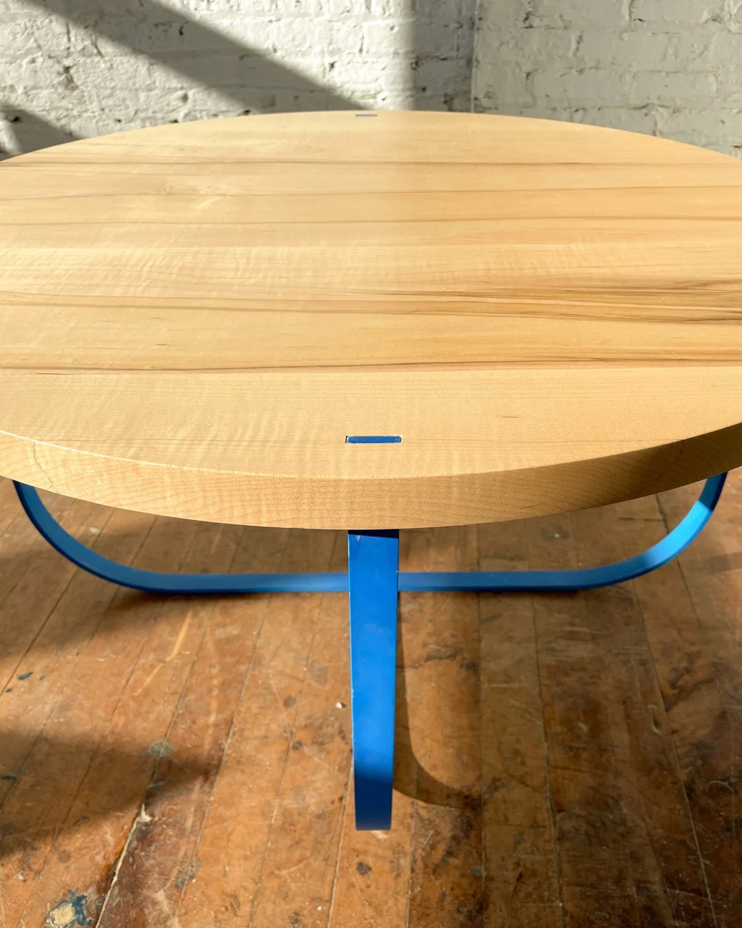 round low table-8.jpg