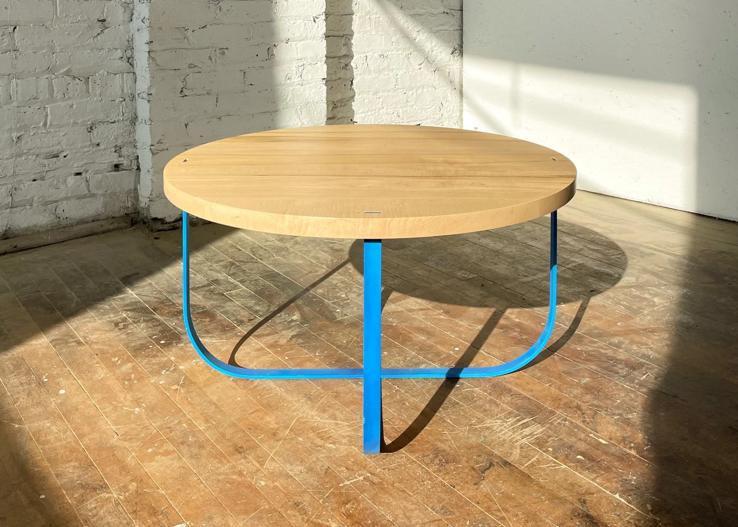 round low table-4.jpg