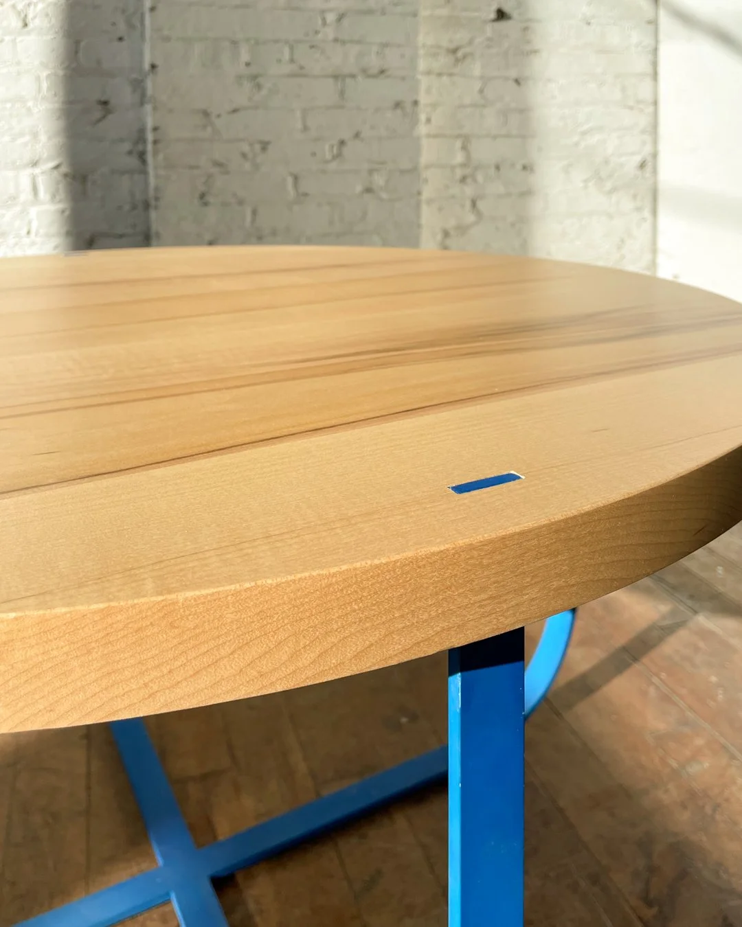 round low table-6.jpg